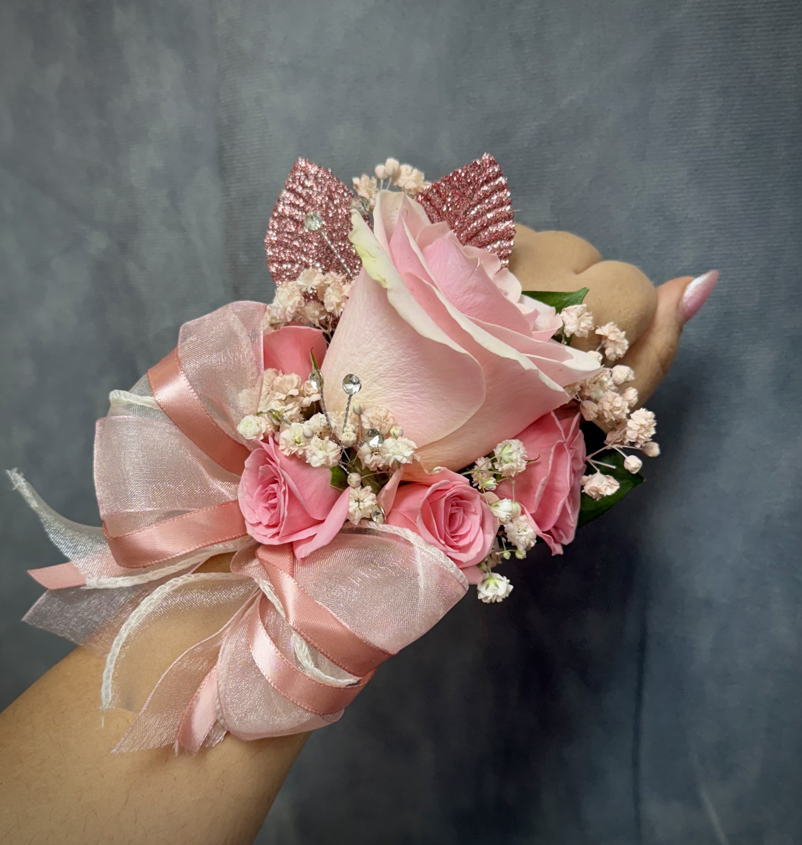 Pink Rose Gold rose spray roses corsage - Pink Wrist corsage with rose and spray roses , rose gold accents and pearl Bracelet 