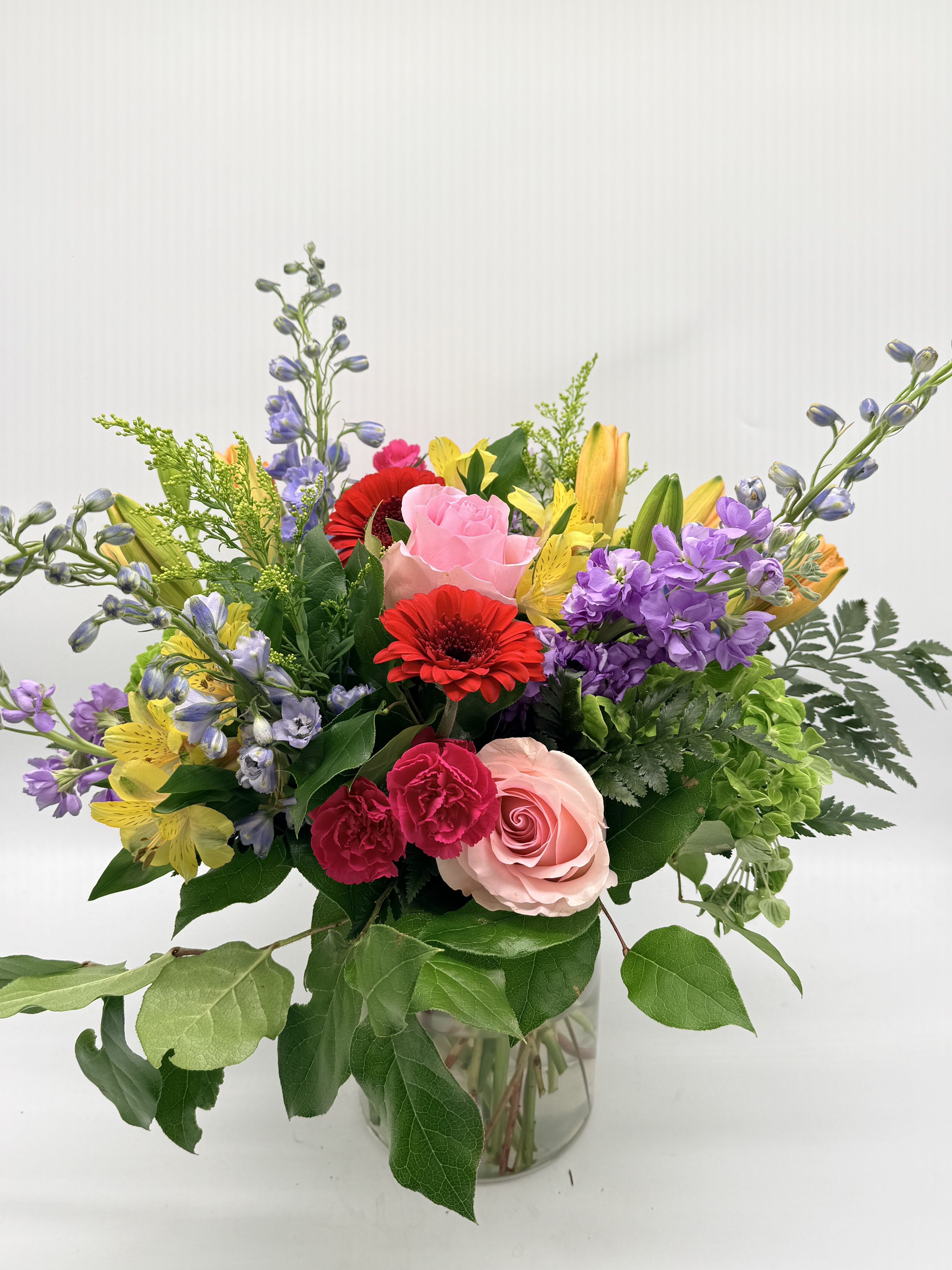 Bright Days Ahead  - Celebrating life with colorful blooms that inspire and delight, this flower bouquet is ready to create a happy moment for your recipient that they will never forget.