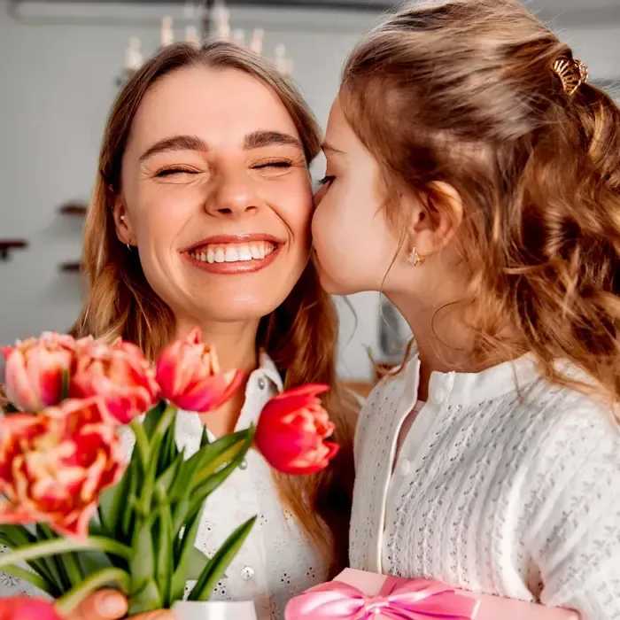 Mommy &amp; Me Day - May 5 (1-6pm) - Join us for a fun and relaxed come-and-go Mommy &amp; Me Day! This hands-on workshop is designed for children and their moms—or a special grown-up—to enjoy a creative, family-friendly experience surrounded by beautiful blooms.  Kids will create a floral gift for Mom, learning simple flower arranging techniques while expressing their creativity. Each arrangement is a thoughtful, handmade keepsake that Mom will treasure, making this event perfect for celebrating togetherness and creating lasting memories.  With a come-and-go format, families can drop in anytime during the session from 1:00 PM to 6:00 PM, allowing for a flexible, stress-free experience. All floral materials are included, and our team will guide participants every step of the way so everyone leaves with a smile, a flower creation, and a special memory.     Come and go event, May 5 from 1 to 6 PM  Product ID: mommy-and-me-Day 