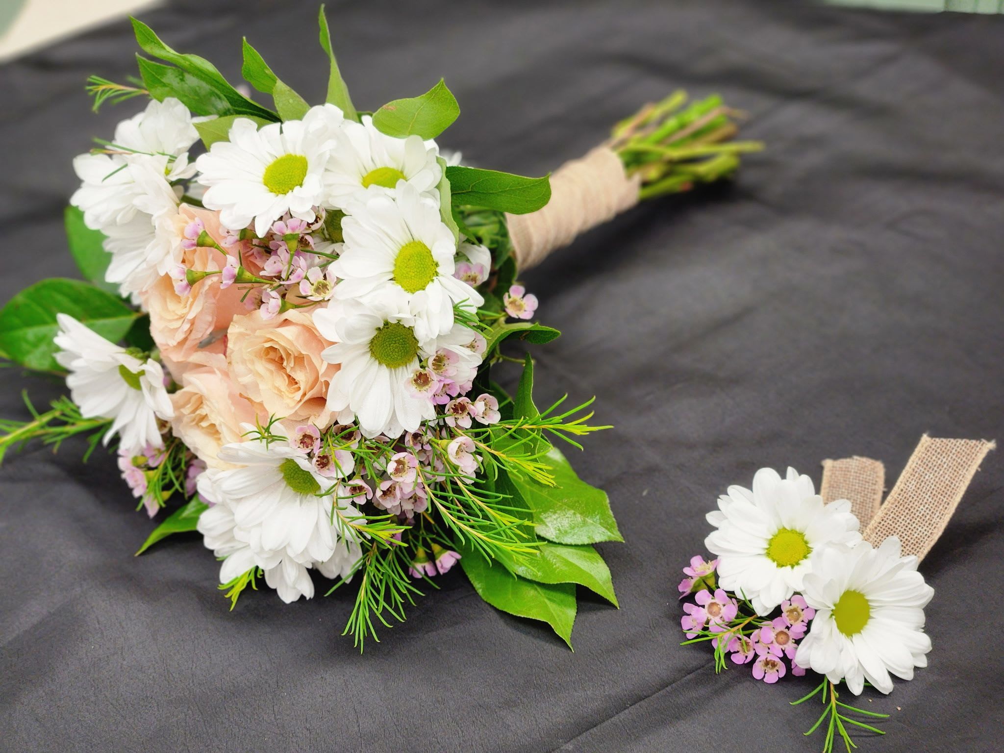Rose and Daisy Prom Bundle - Prom mini-bouquet featuring roses &amp; daisies and matching boutonniere.  Shown with pink roses, please let us know if the special instructions if you'd like a different color. 