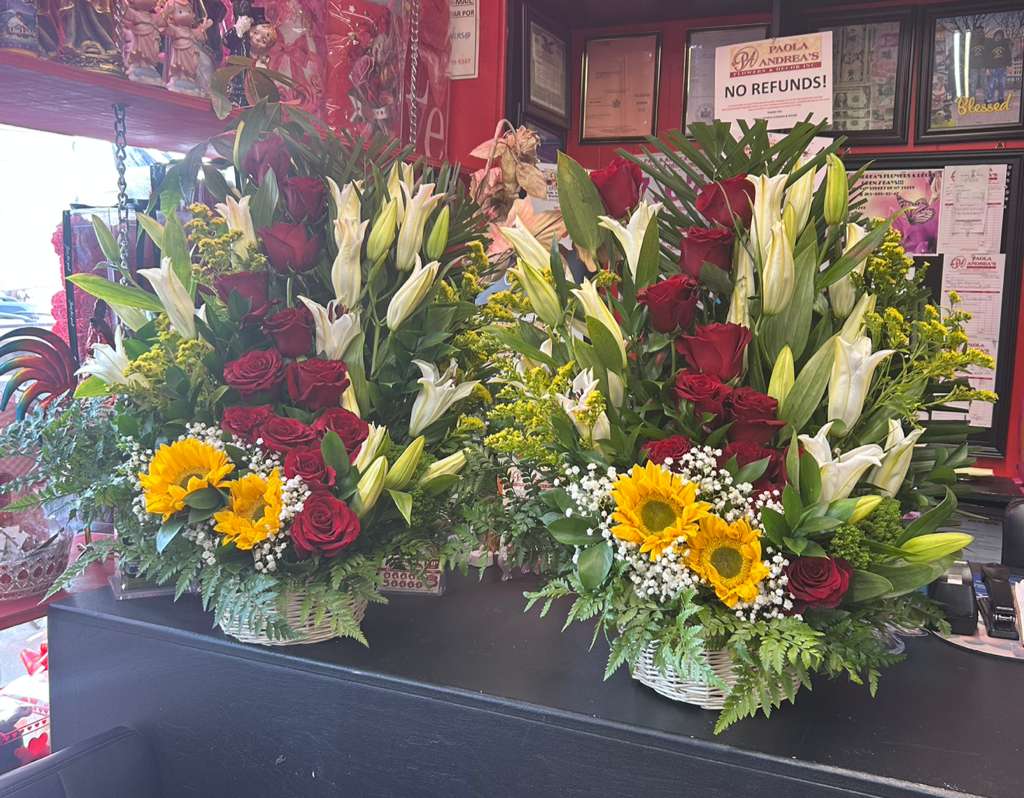 Dual Sunflower &amp; Rose Mixed Arrangement - .