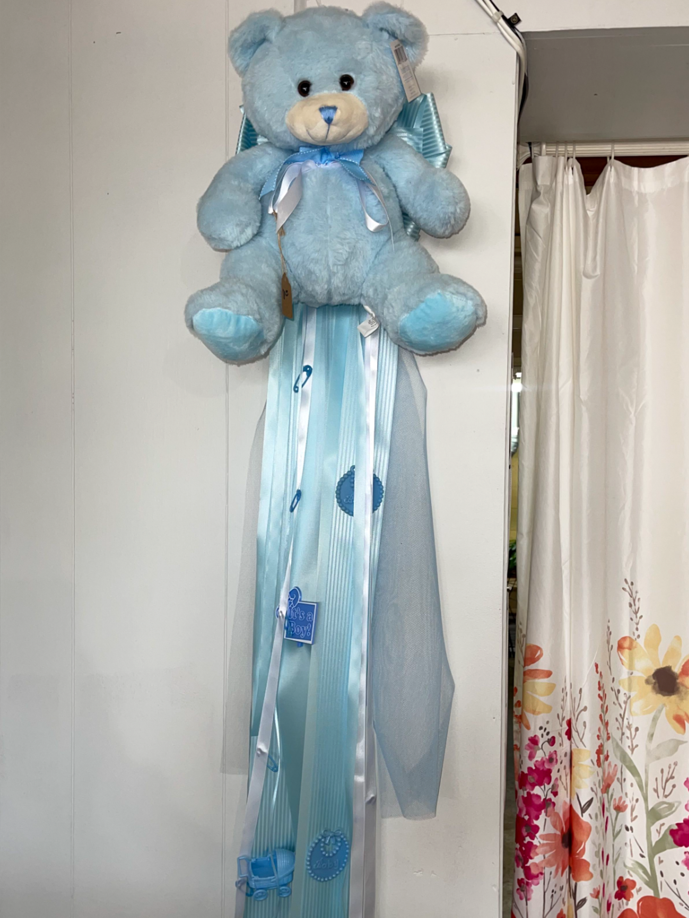 Baby Boy Birth Announcement Mum Door Hanger - Birth Announcement Mums! Welcome your new bundle of joy by placing this custom handmade mum on your hospital door and then to your home. A perfect keepsake to remember this very special occasion. 