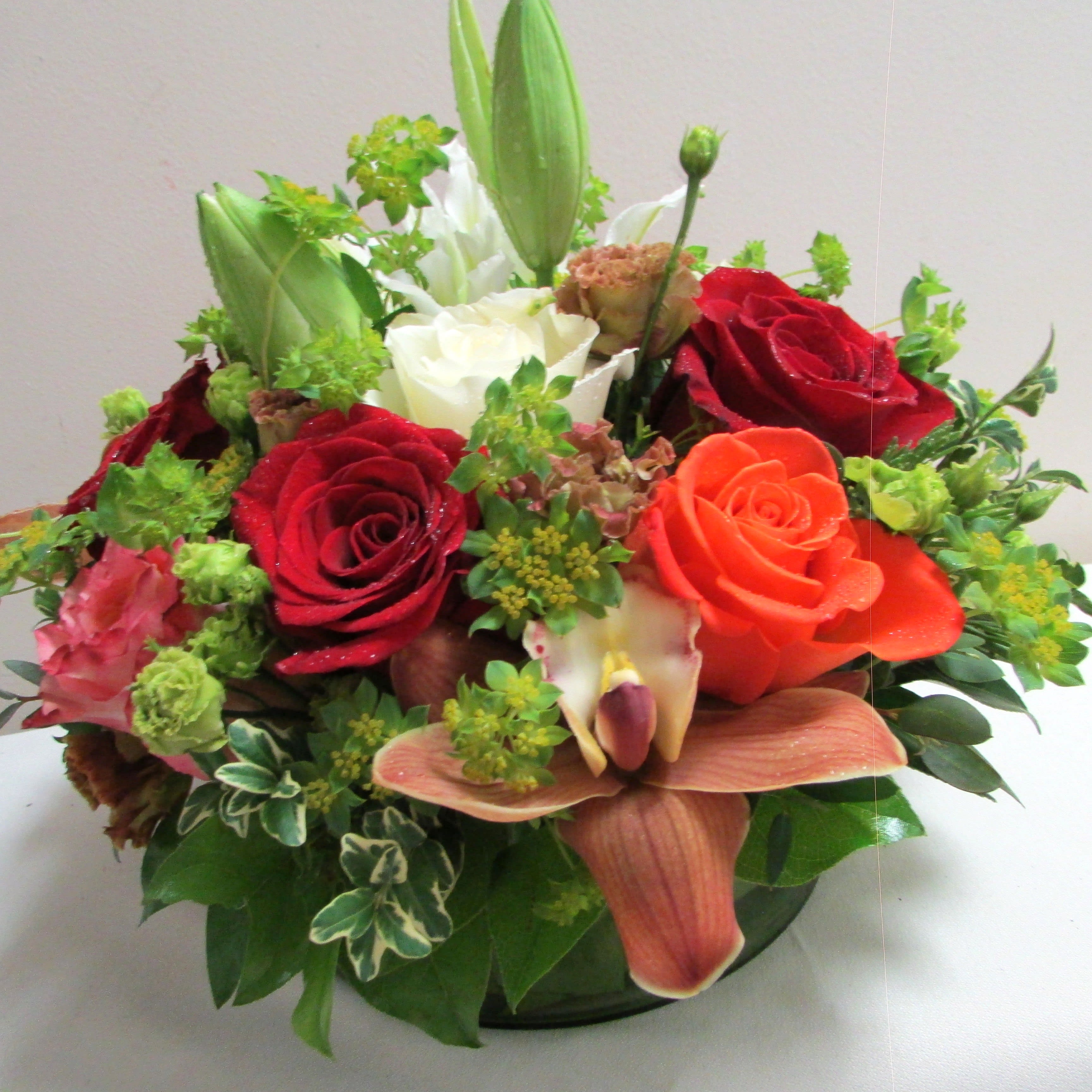 Enjoying The Season - A lovely tabletop with Fall colors. Perfect for any occasion. 