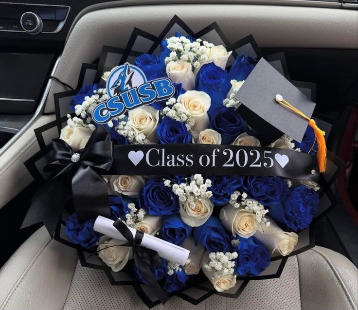 Graduation 50 Roses Buchon Bouquet – Elegant Celebration Gift - Celebrate your graduate’s big achievement with a stunning buchon bouquet of 50 fresh roses. A bold and elegant floral arrangement designed to honor success, hard work, and new beginnings. Perfect for graduation ceremonies and celebrations. 