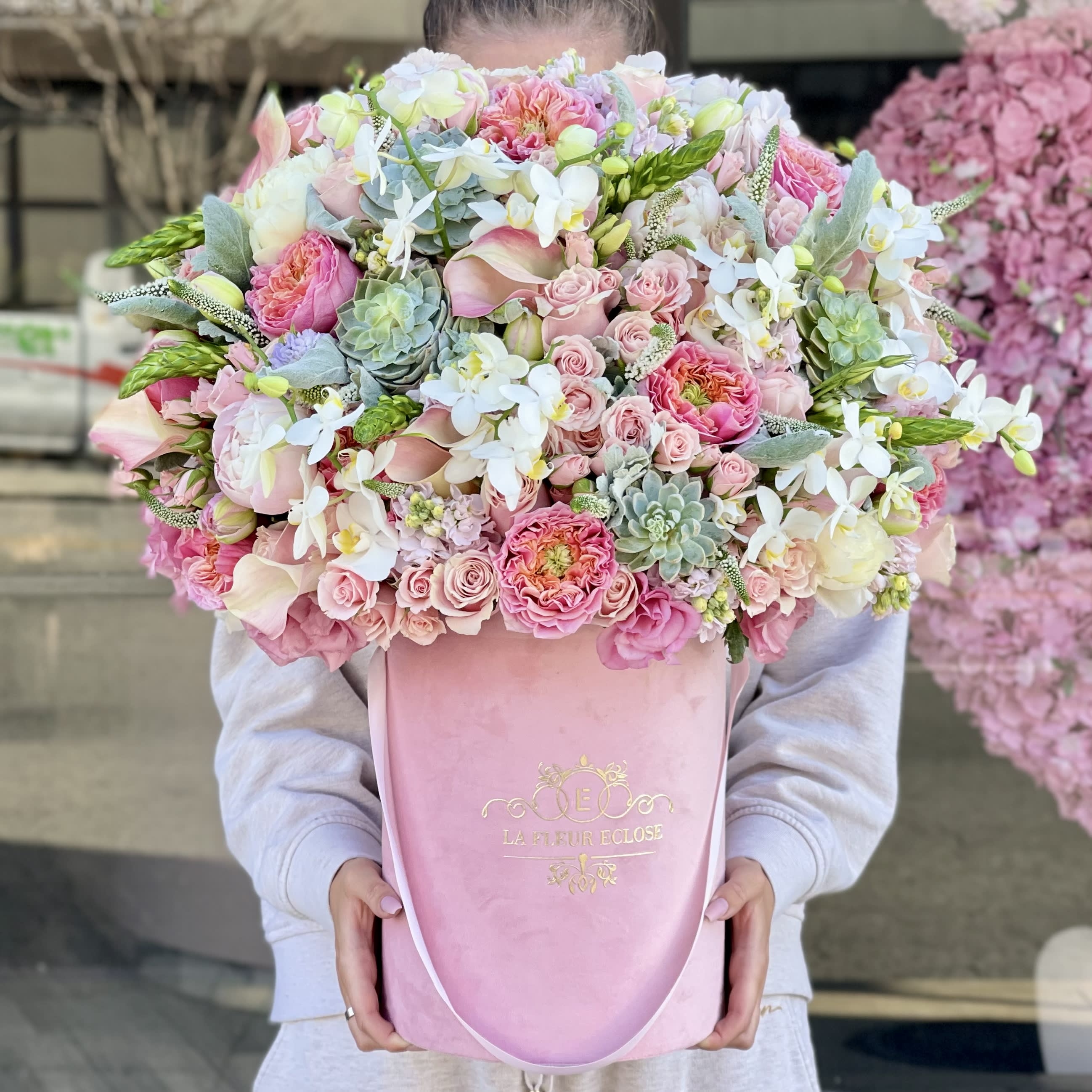 Melanie V - Beautifully made in our velvet pink box