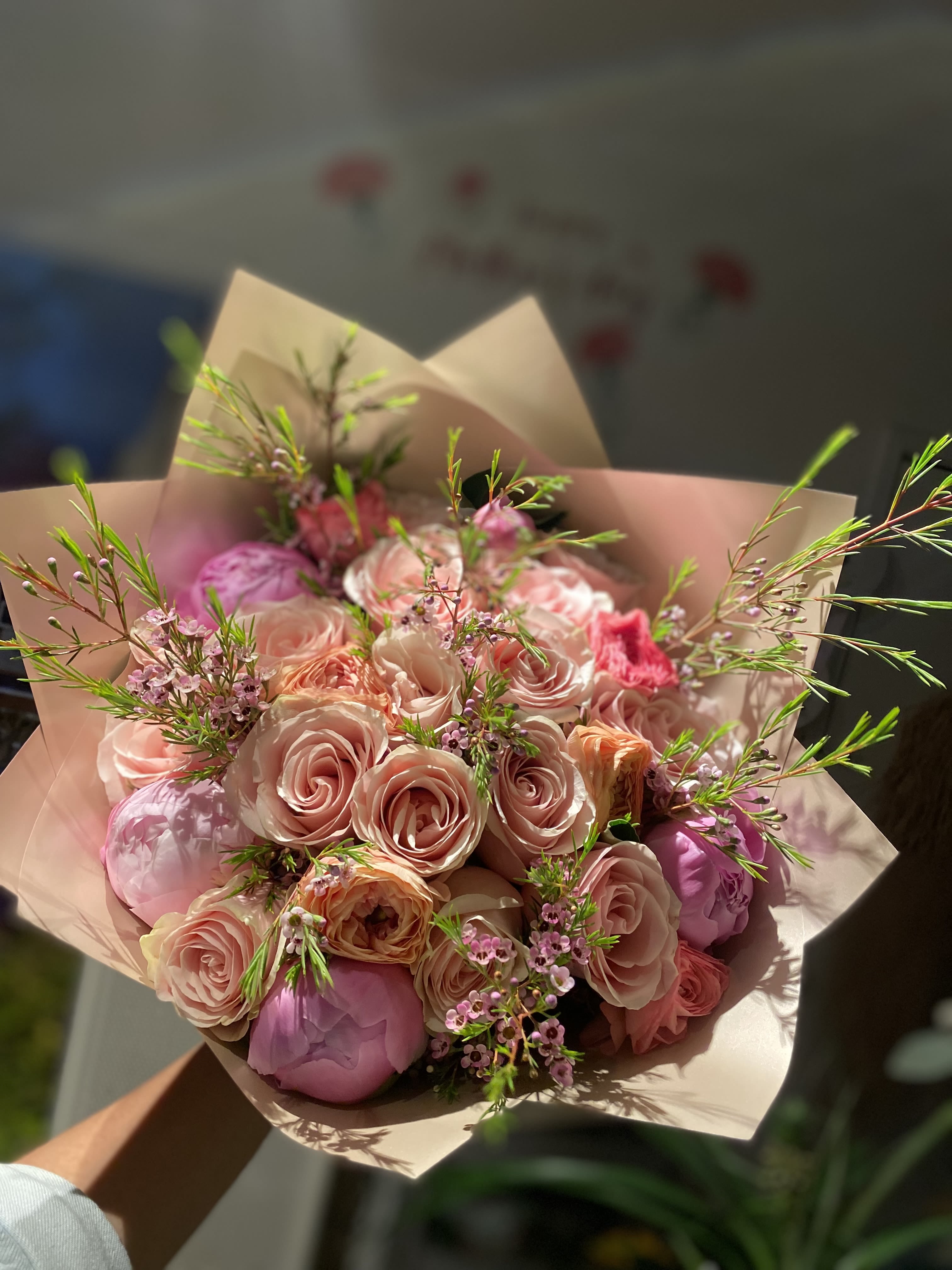 Sweet peach  - Nothing better than a girls favorite: peonies &amp; roses  Hand wrapped bouquet 