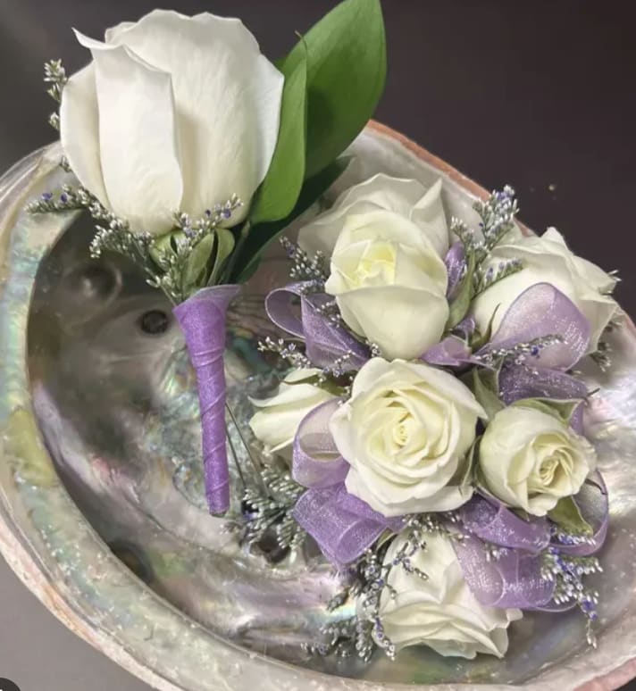 Corsage White roses, lavander ribbon Set - Mini White Roses with a touch of lavander shimmer ribbon corsage and boutanaire Set, great for Prom or Weddings.