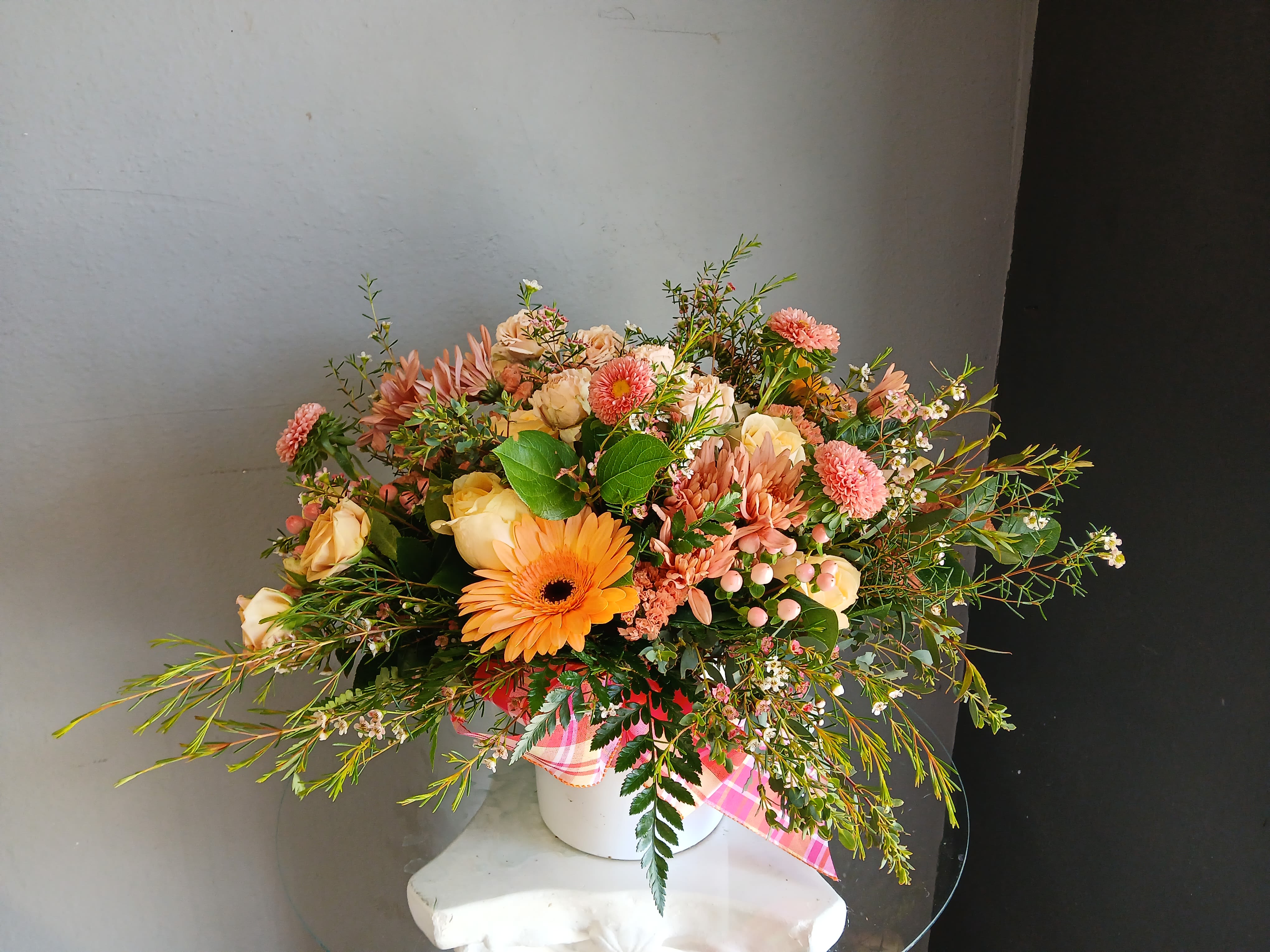 #721 Designer's Choice Vase Arrangement - This beautiful flower arrangement of fresh mixed seasonal blooms is made by local designers in the heart of Orange California. Hand crafted and perfect for every occasion, from birthdays and new babies to sympathy and just because. The best choice to show you are thinking of that special someone. Can be sent as a local delivery or in-store pickup. This is an original, one of a kind arrangement. Order now before it's too late!