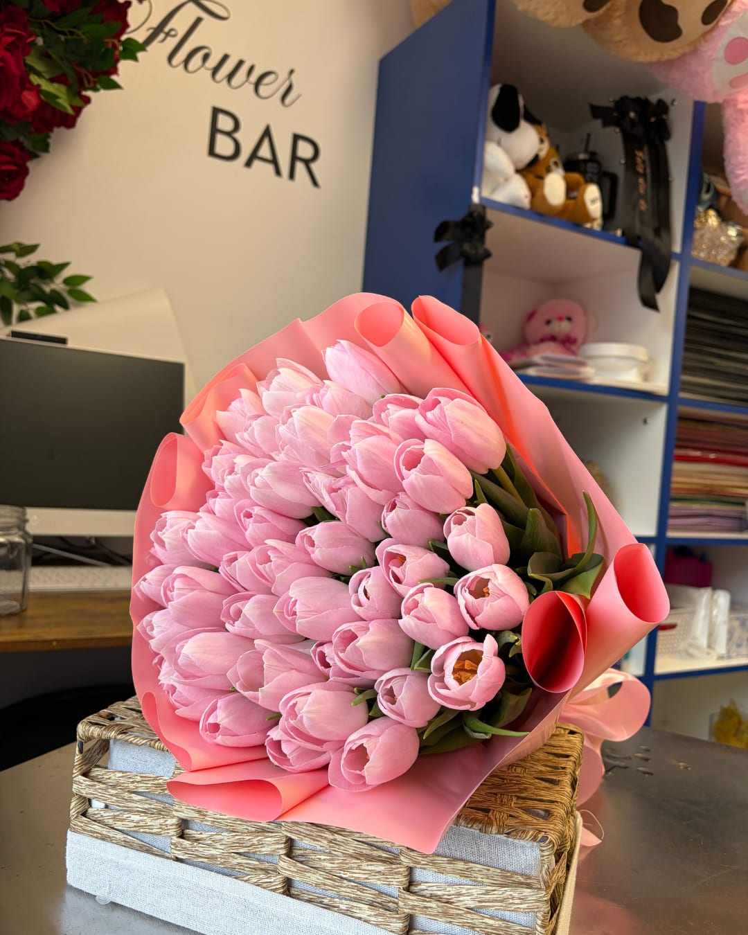 Ramo de 50 tulipanes en Long Island, New York - Ramo de 50 tulipanes en Long Island, New York