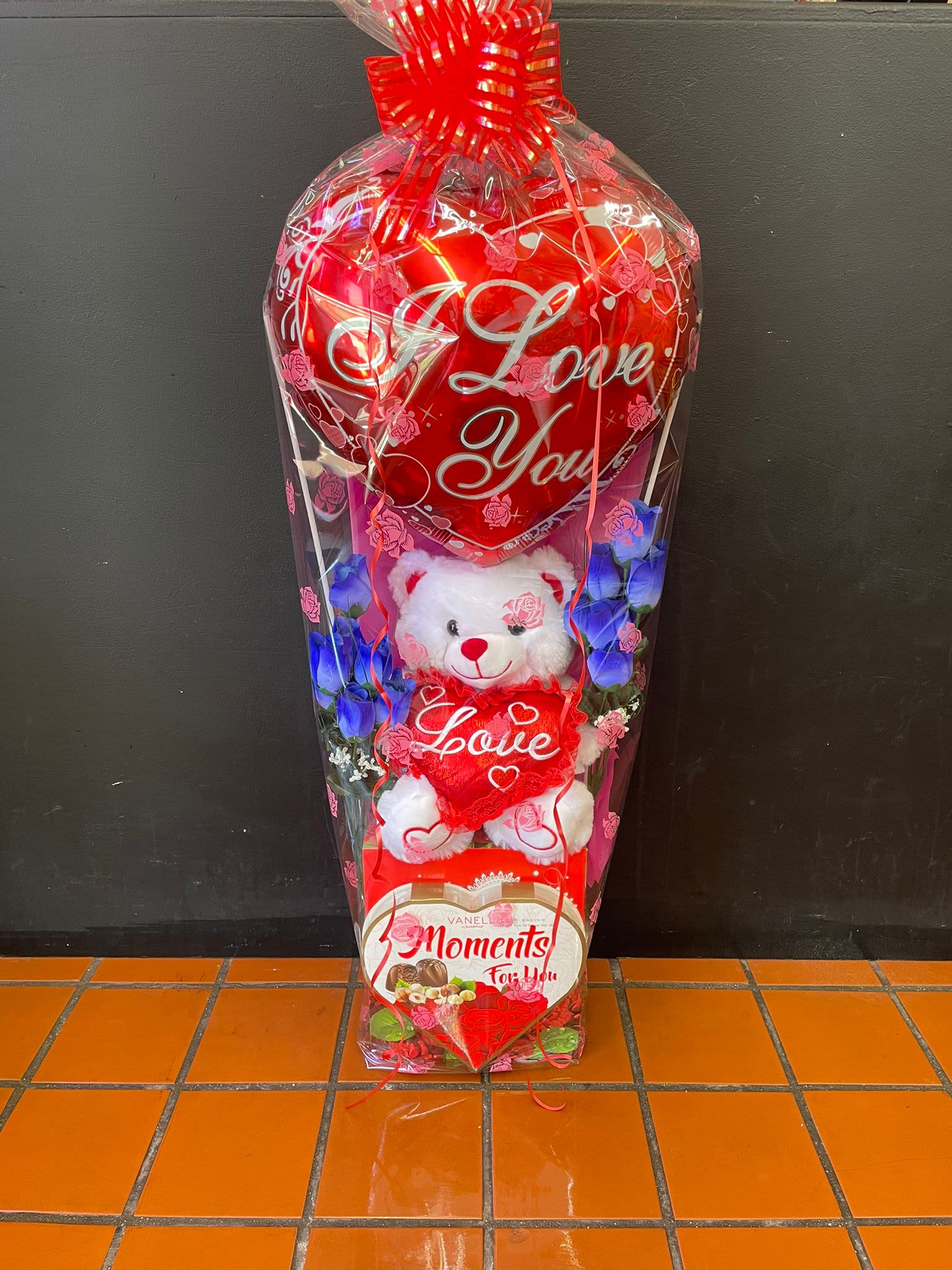 MOM'S DAY TEDDY BEAR GIFT SET - .