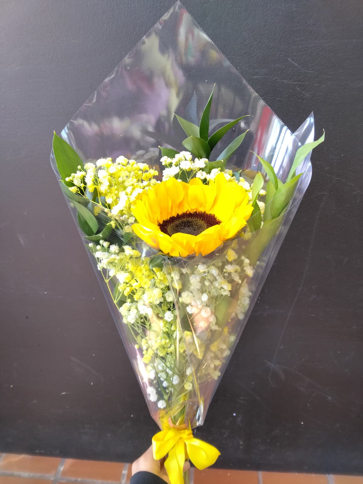 MOM'S SINGLE SUNNY SUNFLOWER - .