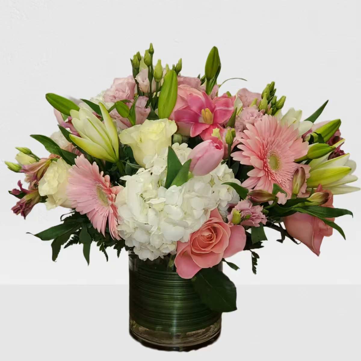 Chic - Cylinder vase arrangement