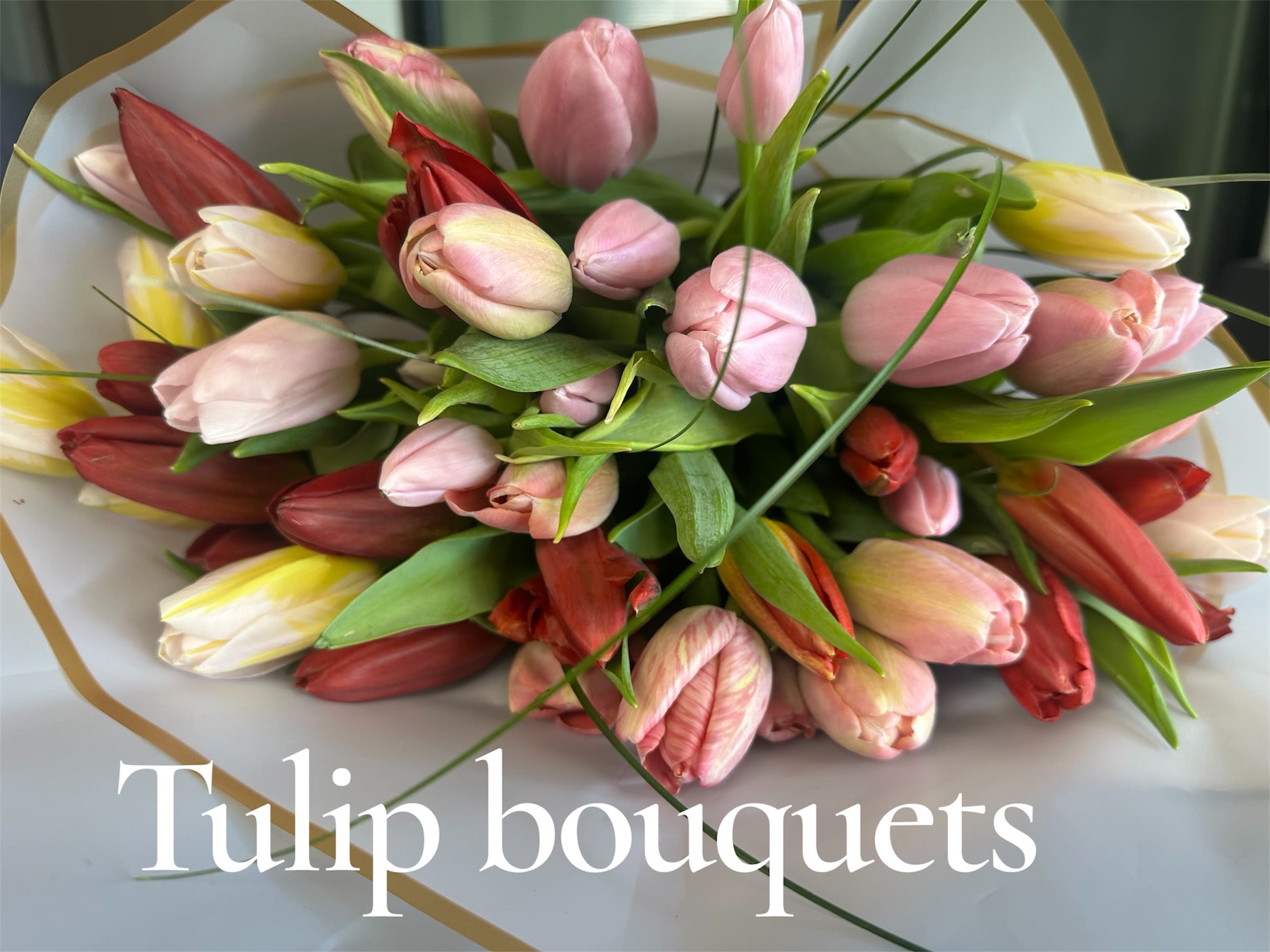 Mothers day Flowers, Flower delivery Ajax, Tulip Bouquet - Treat Mom to the freshest flowers, our stunning Designers choice Tulip Bouquet are handcrafted with the most beautiful seasonal blooms making for an unforgettable one of a kind gift. 