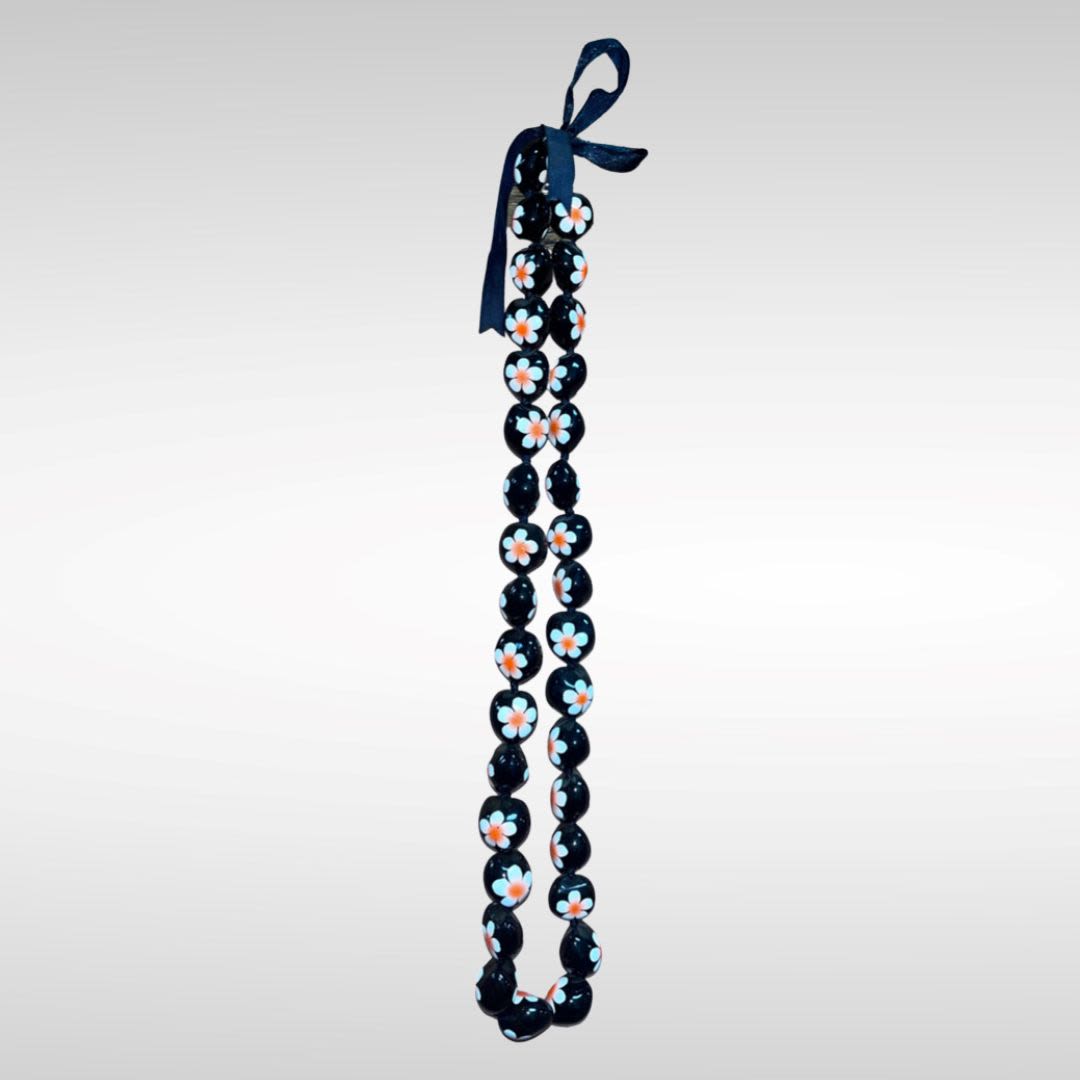 Black with white flowers Kukui Nuts Lei - Black with white flowers Kukui Nuts Lei