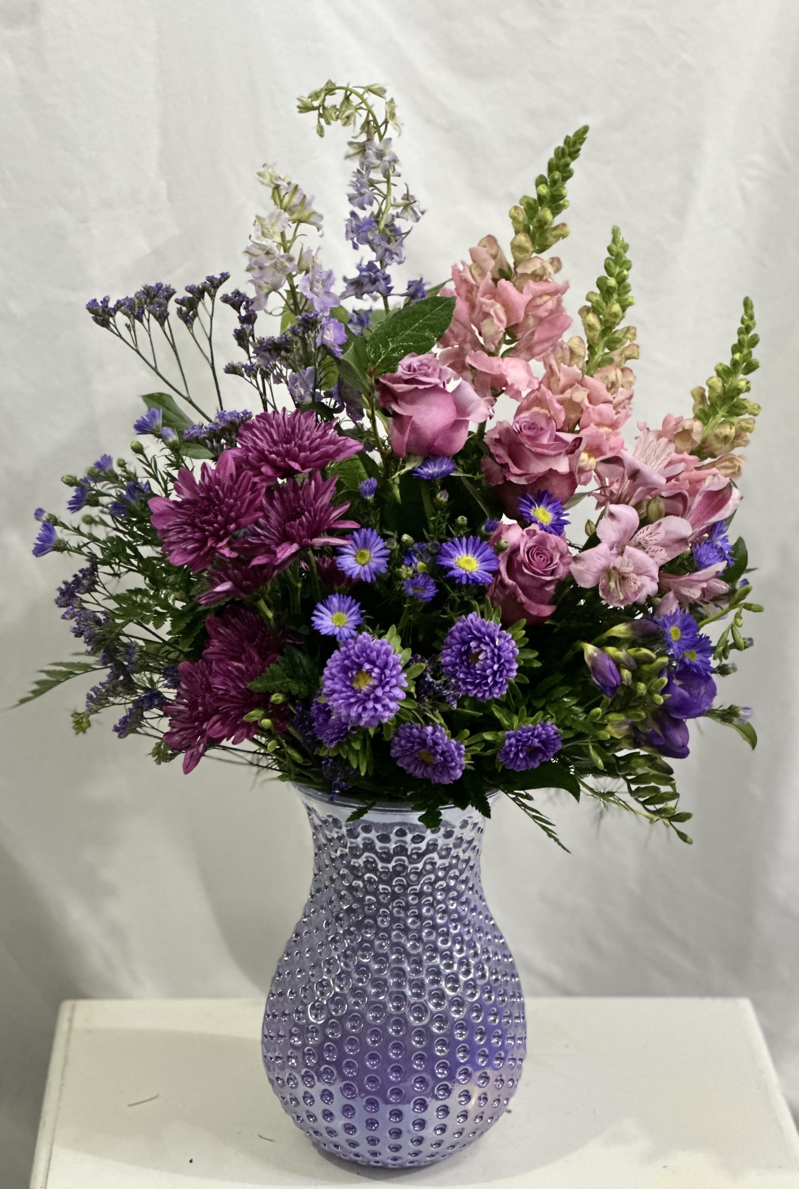 Show Stopper - Mixed arrangement full of luxury 