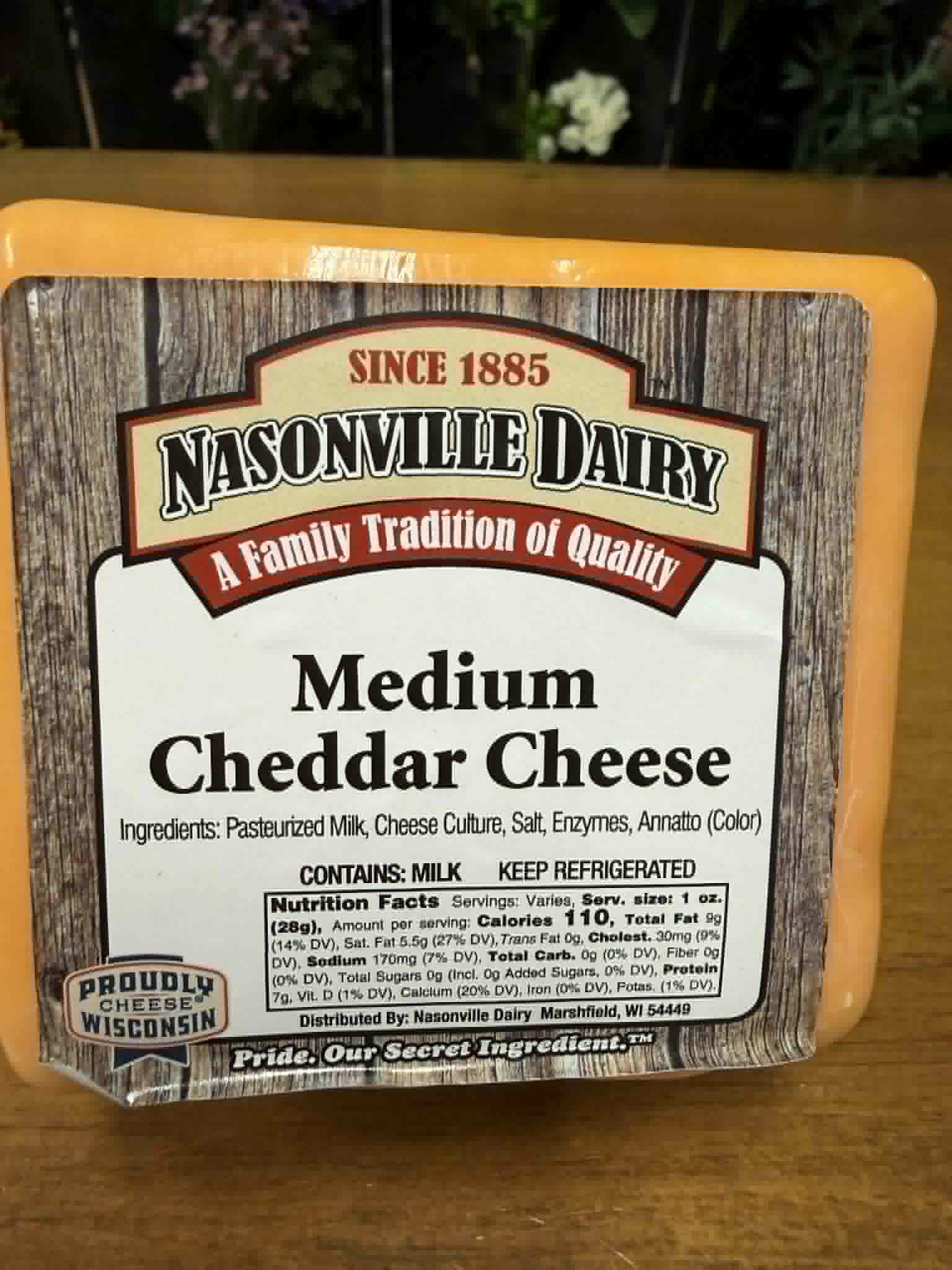 Medium Cheddar  - Nasonville Dairy  Medium Cheddar Cheese