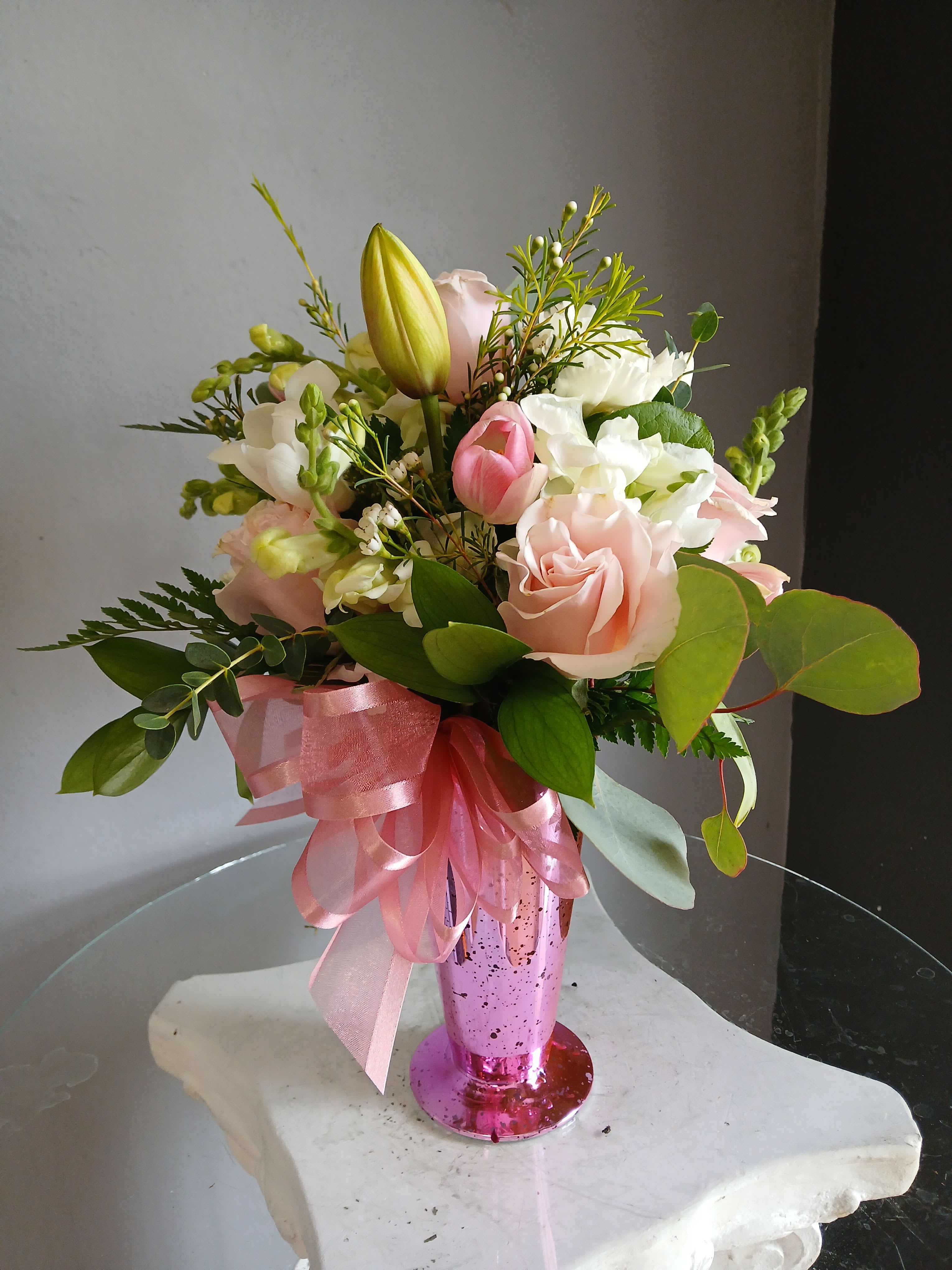 #705 Designer's Choice  - This beautiful flower arrangement of fresh mixed seasonal blooms is made by local designers in the heart Orange California. Hand crafted and perfect for every occasion, from birthdays and new babies to sympathy and just because. The best choice to show you are thinking of that special someone. Can be sent as a local delivery or in-store pickup. This is an original, one of a kind arrangement. Order now before it's too late! 