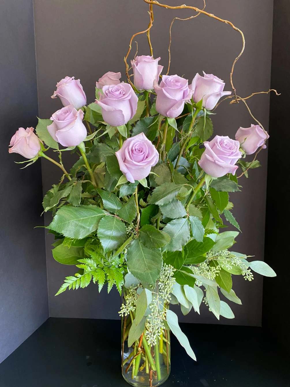 Dozen Lavender Roses 0061 - Dozen Lavender Roses in a Glass Vase