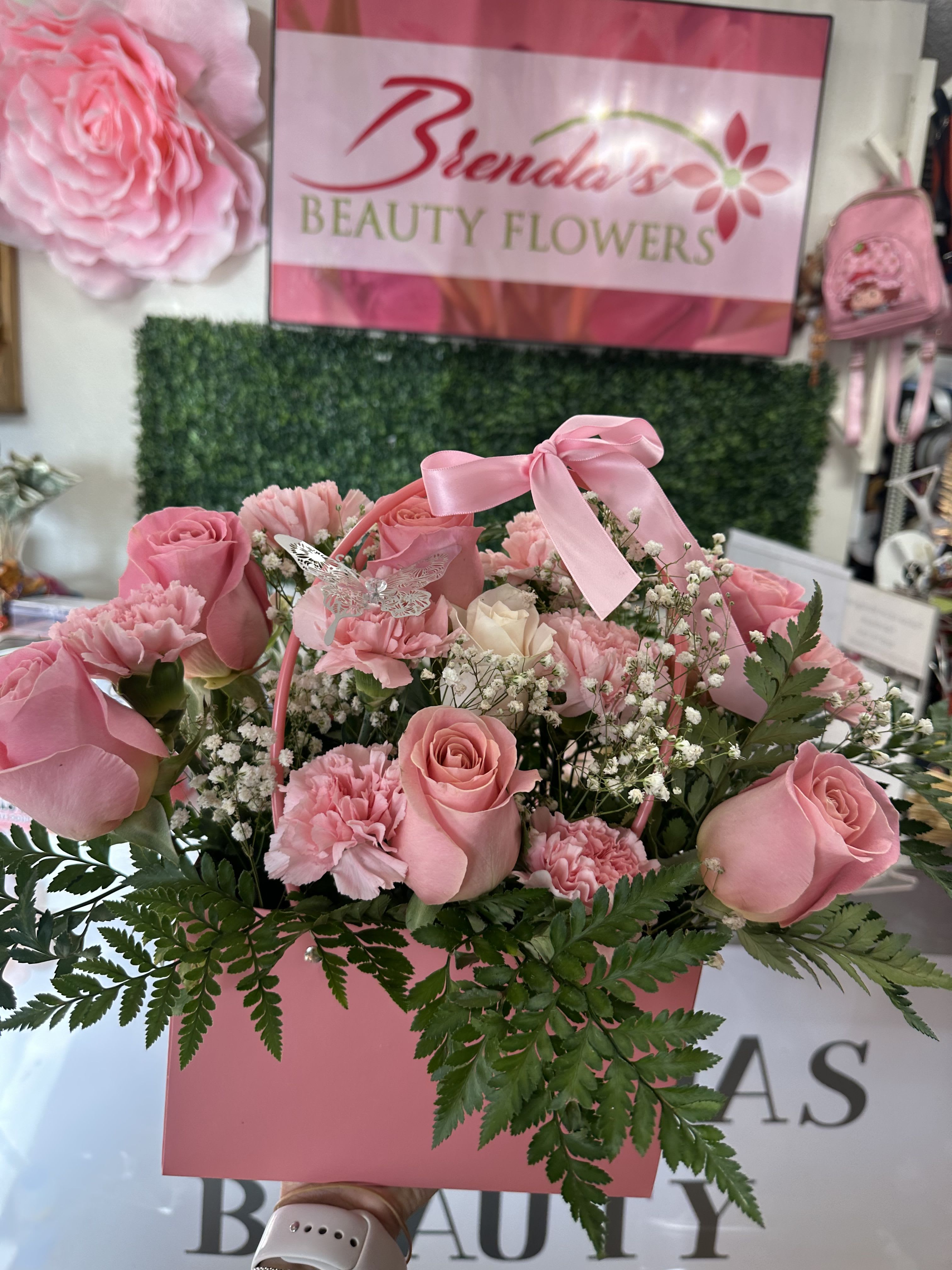 Soft Pink Luxury Basket - Soft Pink Luxury Basket   The perfect mix of elegance and sweetness  Blush pink roses , carnations, and delicate fillers arranged in this beautiful basket with a bow   Un regalo hermoso para mamá , Esposa , Amiga .  Perfecto para Mother’s Day, cumpleaños, o cualquier ocasión especial ?   Full, lush arrangement  Soft romantic colors  Ready to gift – no vase needed   Limited availability for Mother’s Day ‼️ Ordena con tiempo para asegurar el tuyo    7414 S Central Ave, Los Angeles, CA 90001  323-420-9151  www.brendasbeautyflowers.com  Available for pickup &amp; delivery  Also on DoorDash &amp; Uber Eats for last minute orders    #BrendasBeautyFlowers #MothersDayFlowers #FlowerBasket #PinkRoses #LosAngelesFlorist #FloresParaMama #LuxuryFlowers #LAflowers