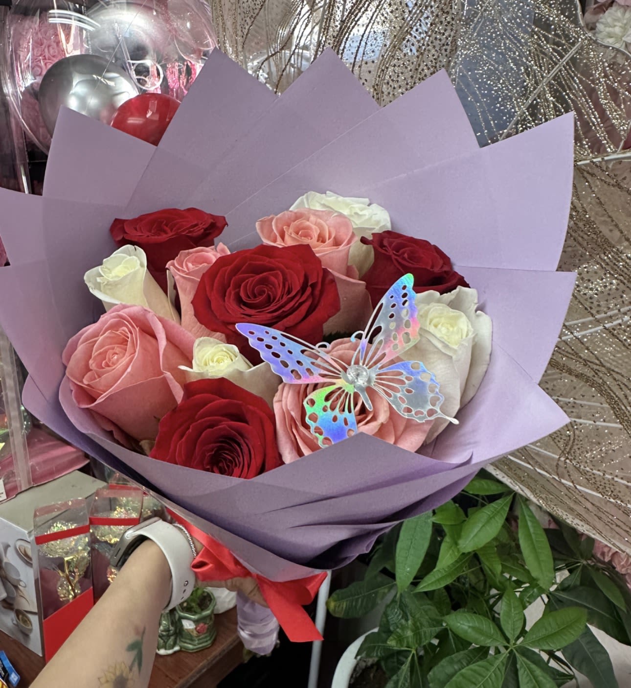 Sweet Love  -     “Sweet Love Dozen” Our 12 rose bouquet is simple, elegant &amp; always a good idea   standard comes  with  12 roses  Deluxe 25 roses and premium 36 roses . Mix of red, pink &amp; white roses with a cute butterfly detail   Birthdays, anniversaries, or just because    Brenda’s Beauty Flowers  323-420-9151  www.brendasbeautyflowers.com   Pickup &amp; delivery available  DoorDash &amp; Uber Eats   #FlowerShopLA #RosesBouquet #AnyOccasion #LAFlorist #FloresBonitas