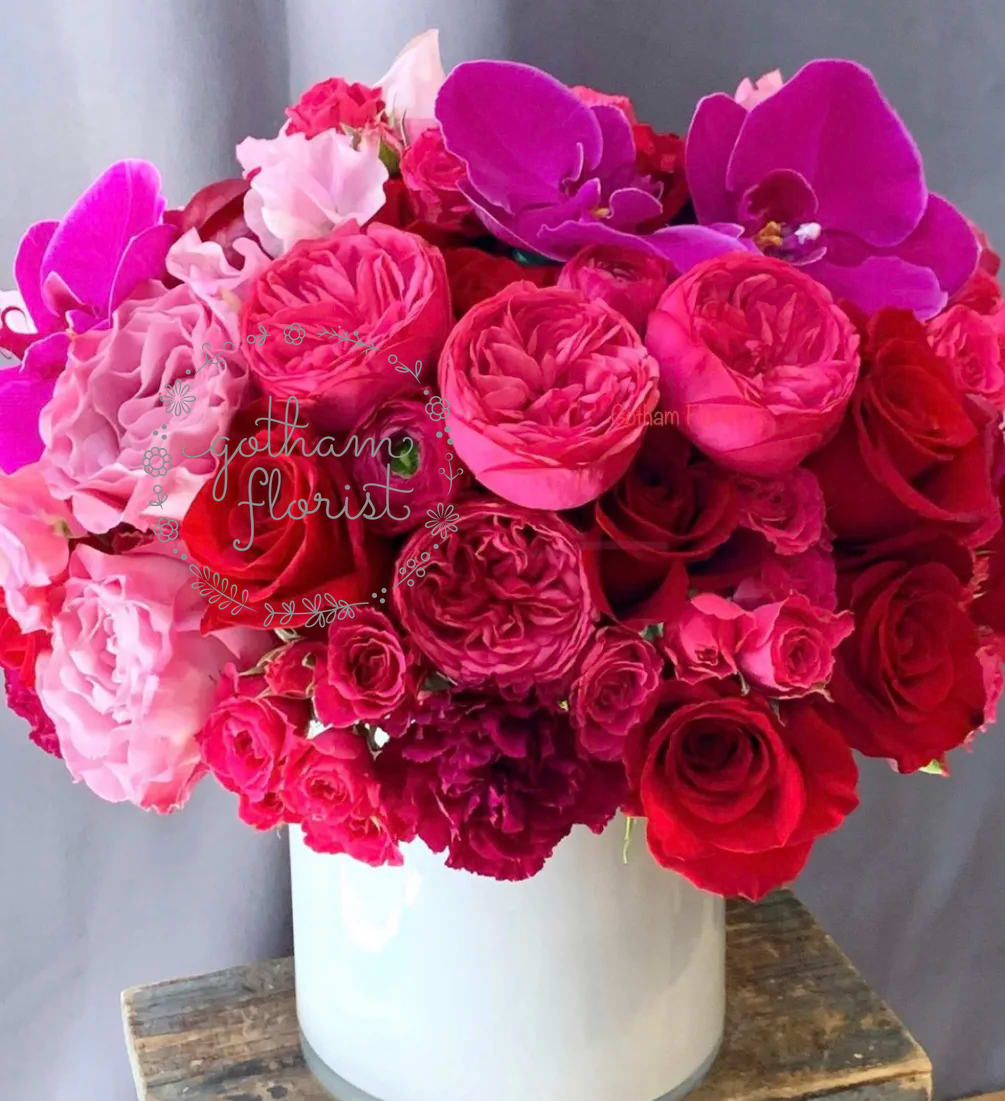 Sweet Kiss  - Red and hot pink garden roses with ranunculus, sweet pea and unique carnations!!! Send the best flowers from the best flower shop in New York. We offer same day flower delivery in Manhattan, Queens, Bronx, Brooklyn, Staten Island and West Chester counties. We have the prettiest and most luxurious flowers to choose from and our designs are unique and whimsical. We carry Peonies almost every day of the year!!#mercuryvase #weddingflowers #luxuryflowers #ranunculus #peony #peonies #flowerdelivery #samedaydelivery