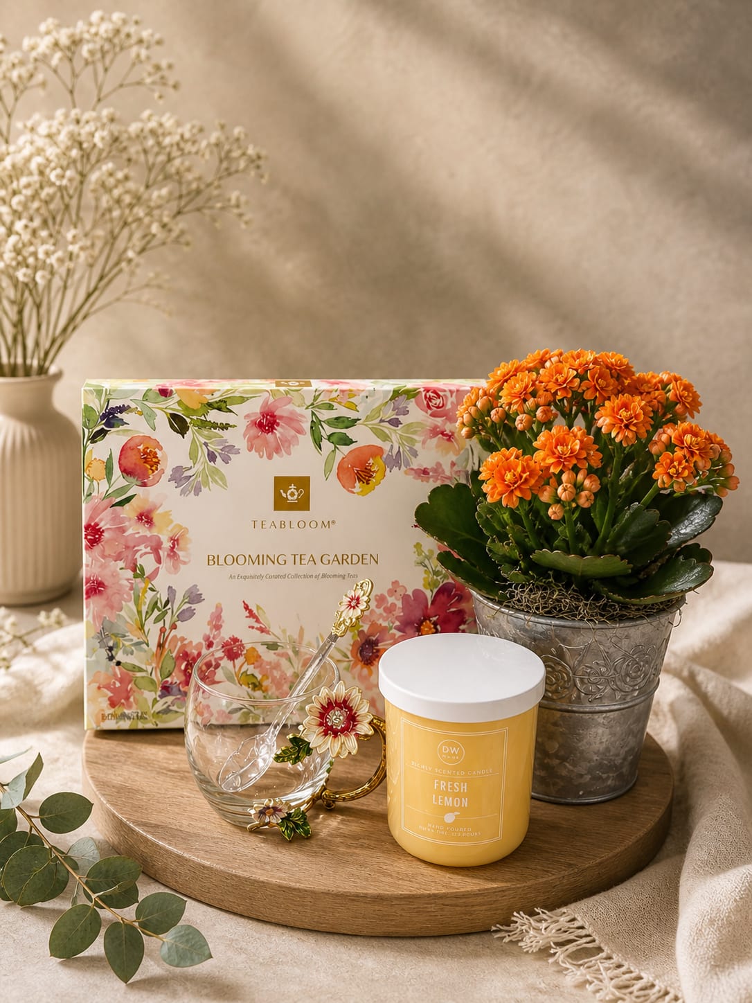     The Cozy Bloom Collection - A charming gift collection designed to brighten someone’s day. This elegant set includes a blooming kalanchoe plant, premium flowering teas, a fresh lemon candle, and a delicate floral glass mug — thoughtfully curated for moments of comfort, warmth, and relaxation. Perfect for Mother’s Day, birthdays, thank-you gifts, or everyday love.