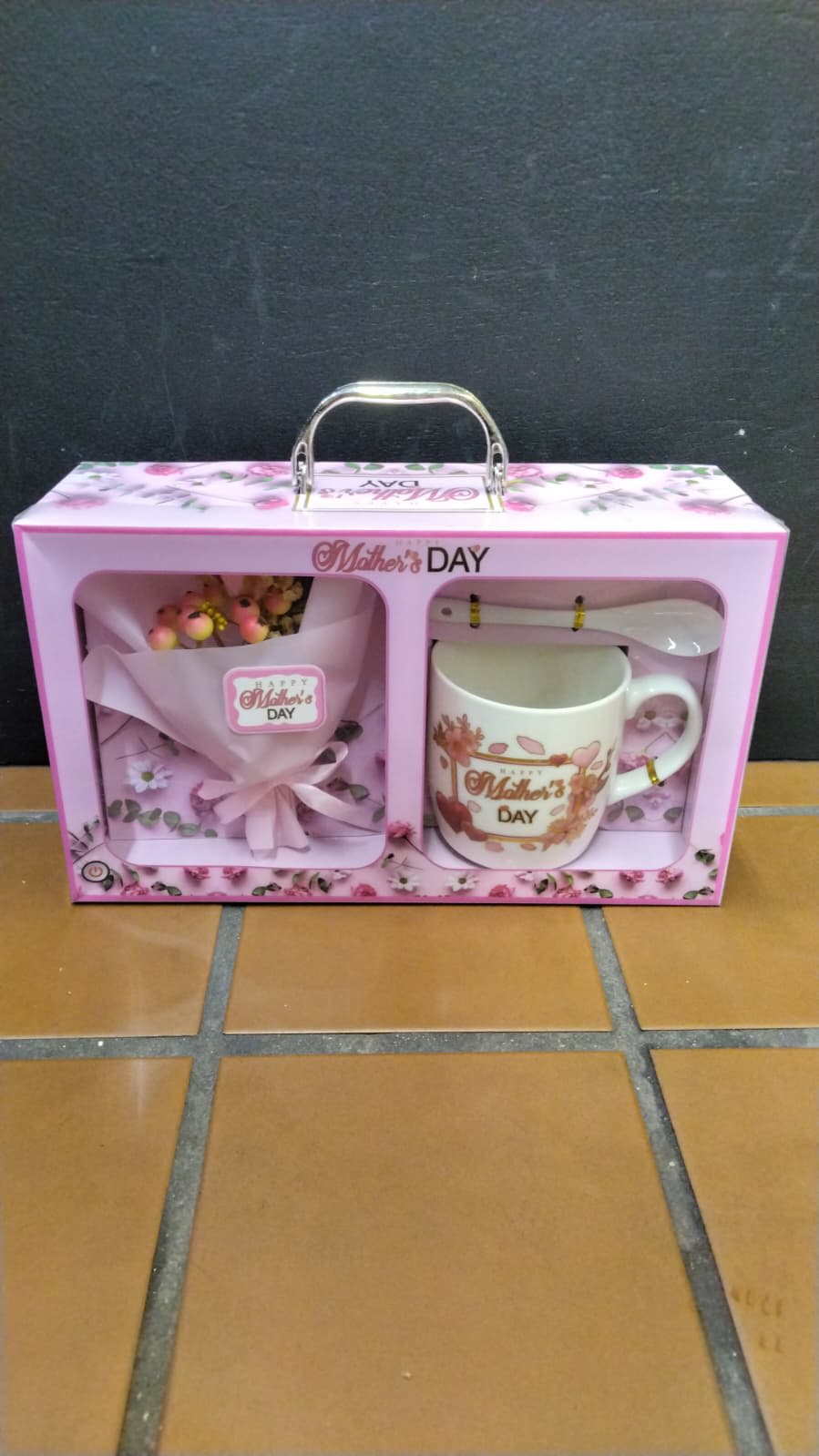 MOM'S MUG W/ BOUQUET GIFT SET #MOTHERSDAY - .