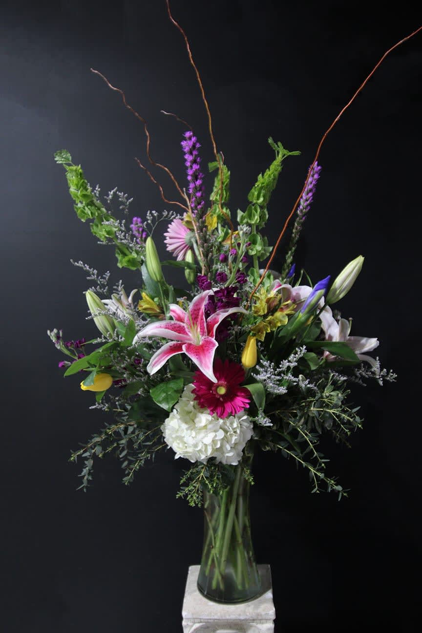 Iconic - A signature spring arrangement that yells JP Parker Flowers. You won't go wrong with this iconic arrangement!