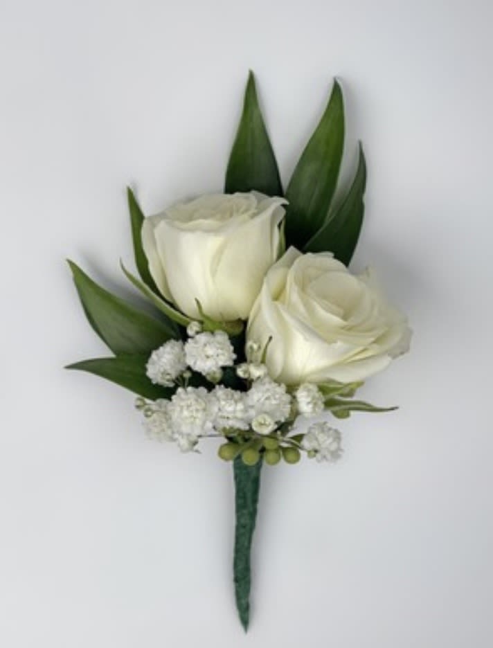 Prom Boutonniere, Accent Color if Requested - Let us create this Beautiful Boutonniere for Prom! We can add an accent color if you write in "Special Instructions" when ordering. 