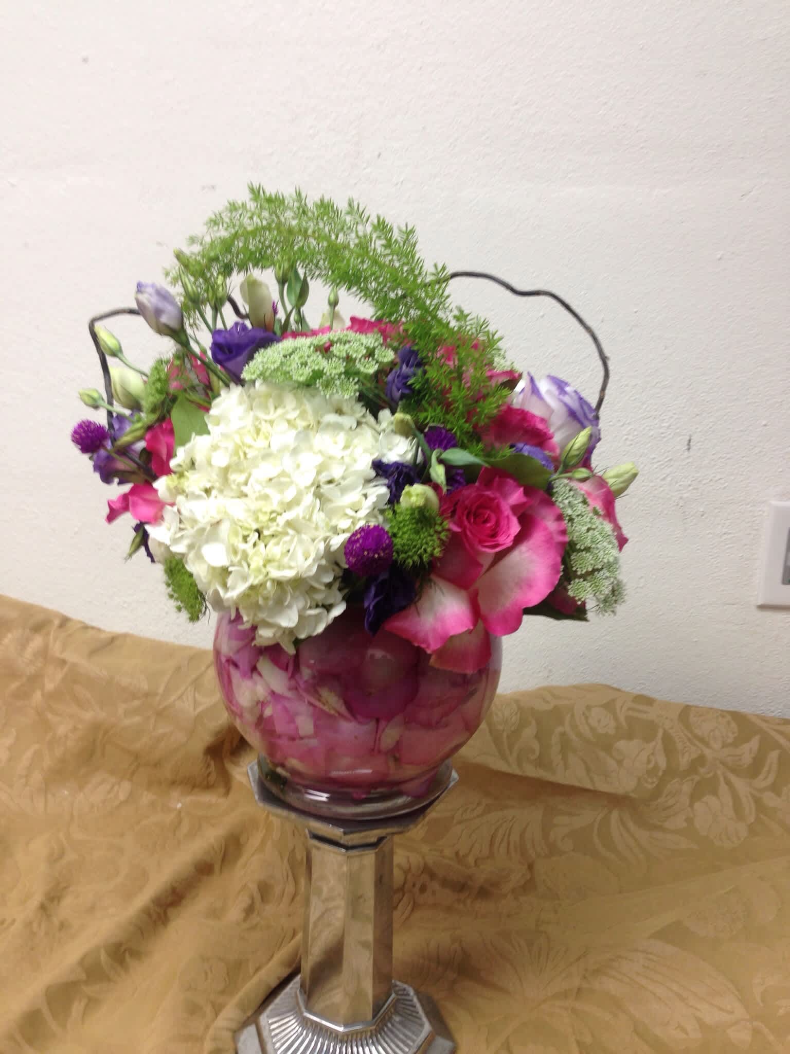 love in a bowl  - Roses.
