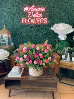 Velvet  Love   - Product will be made similar  to photo color of flowers may very. 