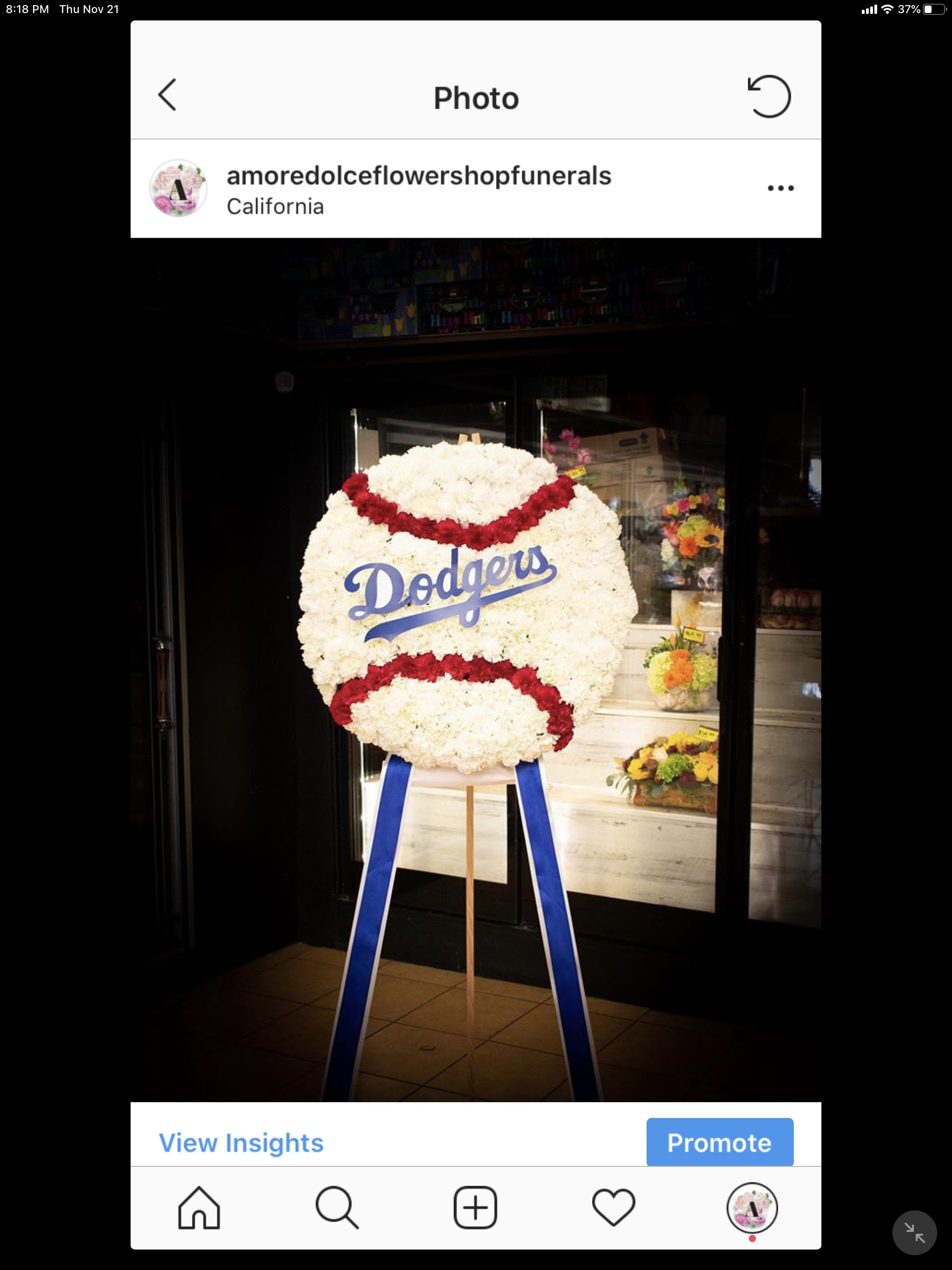 Forever a Fan  - Flowers will come approximately as shown 30inch                         Flower delivery montebello ,Whittier,Pasadena,Downey,Pico Rivera,la habra,downtown ,los angles 
