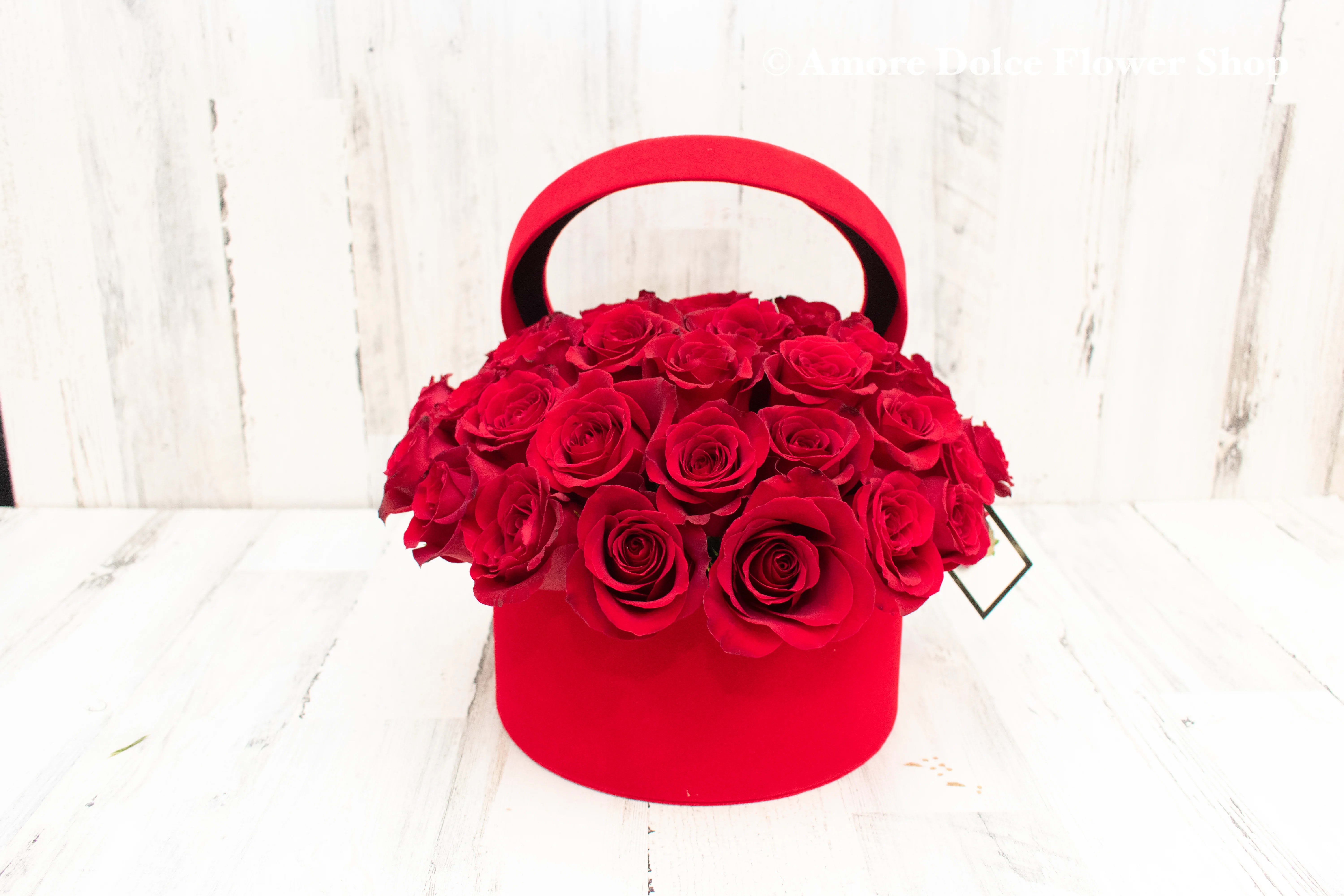Red Velvet - Arrangement will be made similar to photo
