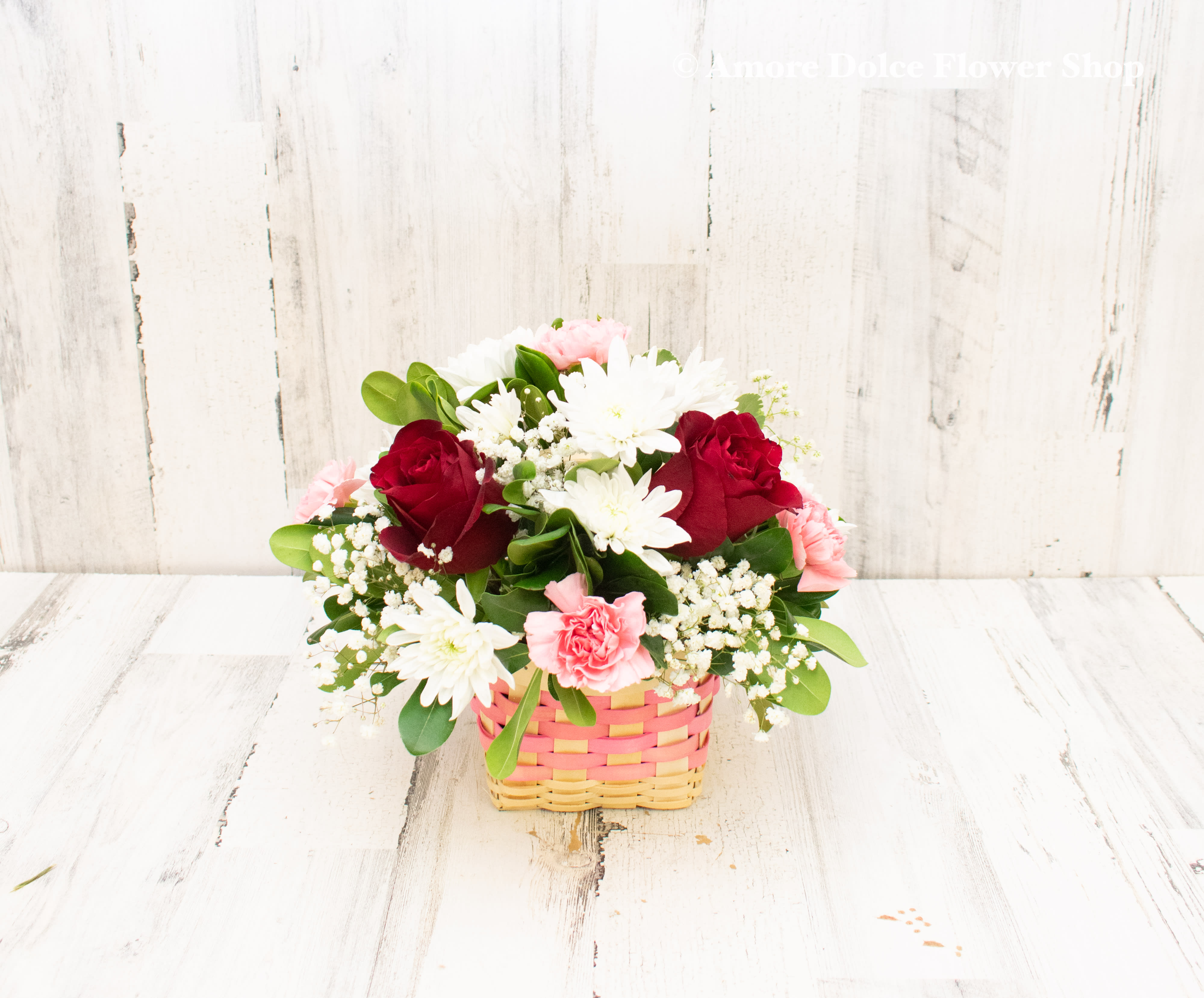 Simply lovely  - Arrangement will be made similar to photo