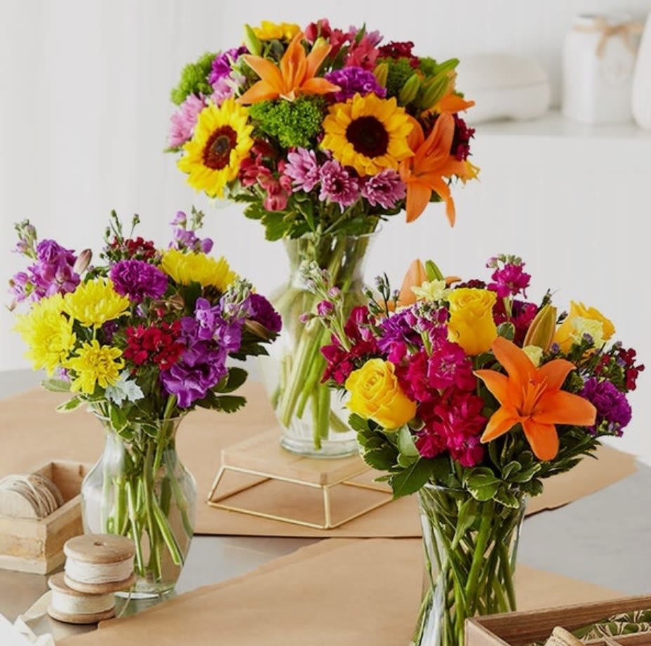June Class On May 30th - Flower class #1 for beginner florists.  