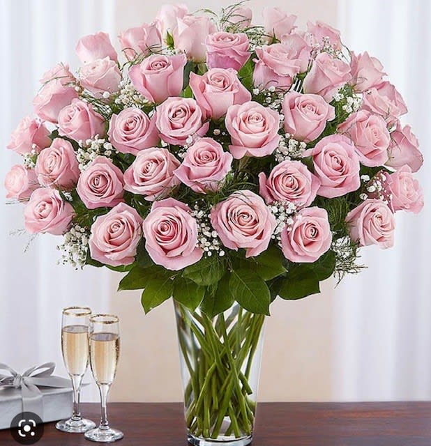 for mami bouquet - 50 beautiful pink roses with babys breath