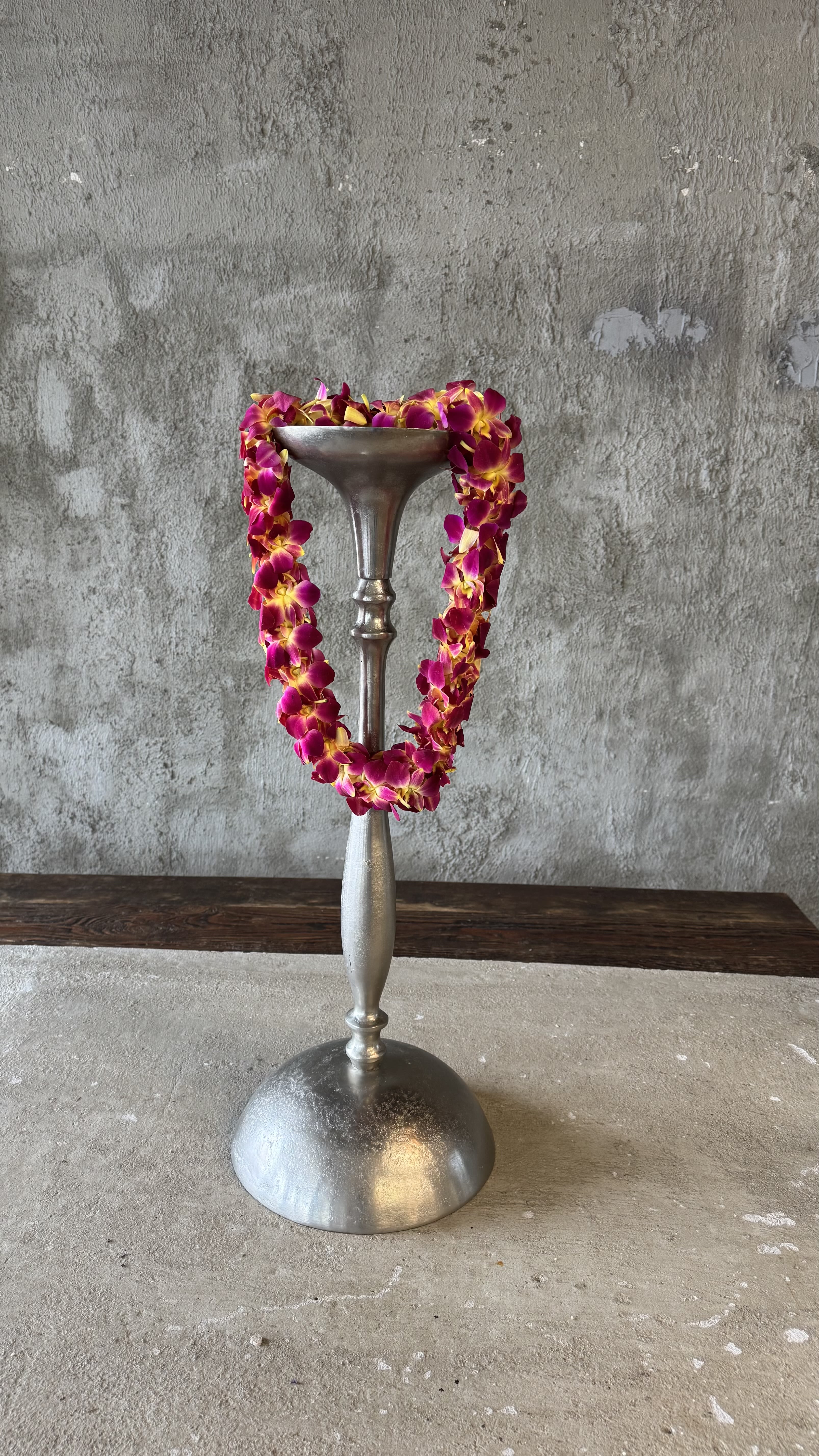 Red/Burgundy (USC) Double Orchid Lei - Fresh double orchid leis for any occasion! Available after 5/14/26.  Various colors available.