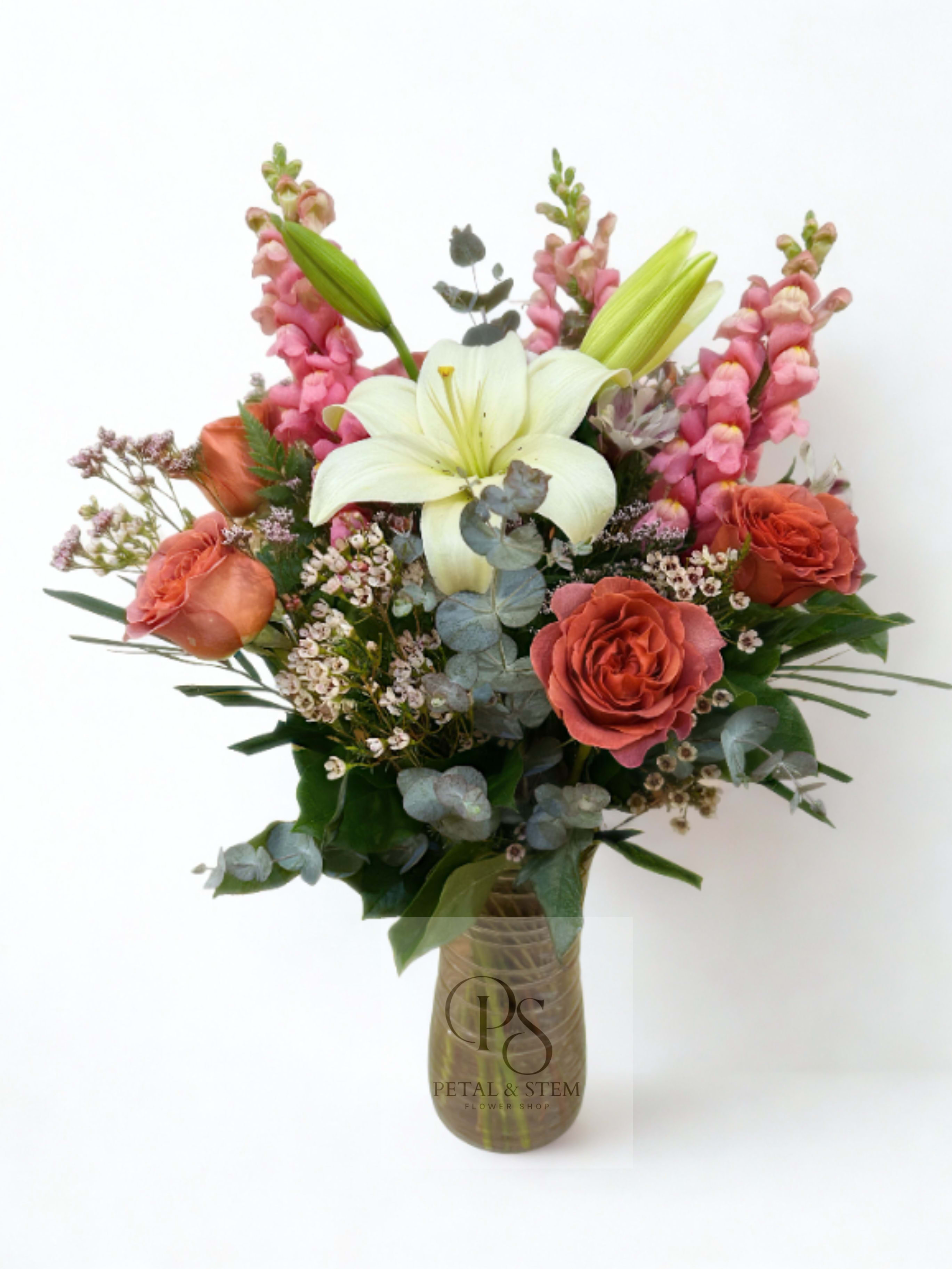 Blush &amp; Bloom - A vibrant and romantic mix of colors and textures, perfect for any heartfelt occasion