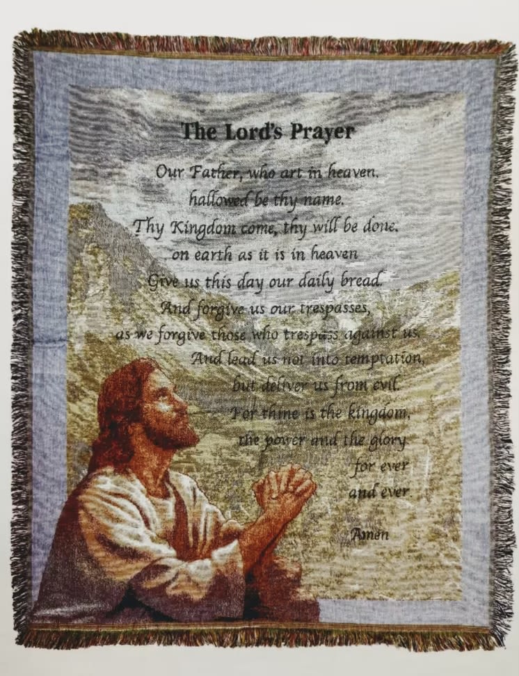 Fringed wall tapestry with The Lord's Prayer and a praying figure