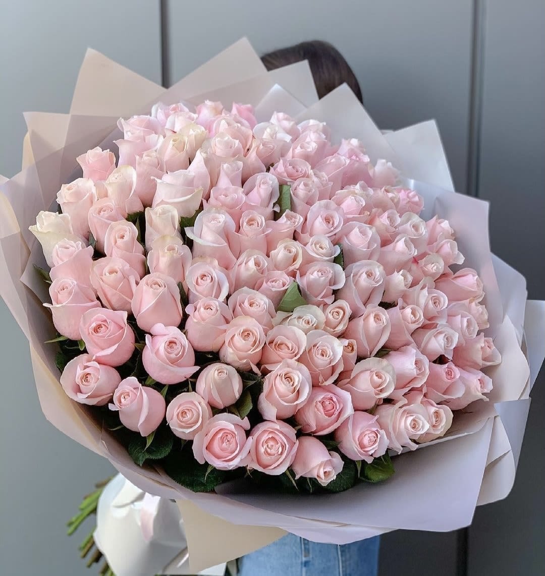 Blush Whisper Roses _Same Day Delivery  - Bring elegance and romance to every moment with our “Blush Whisper Roses” bouquet. Designed with premium soft pink roses and wrapped in luxury pastel paper, this bouquet creates a timeless and graceful impression for any special occasion.  Perfect for anniversaries, birthdays, proposals, thank-you gifts, or simply showing love and appreciation.  Order now and make someone’s day unforgettable with the beauty of fresh roses.