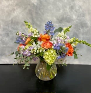 Soft pastel colors - Pastels in glass vase