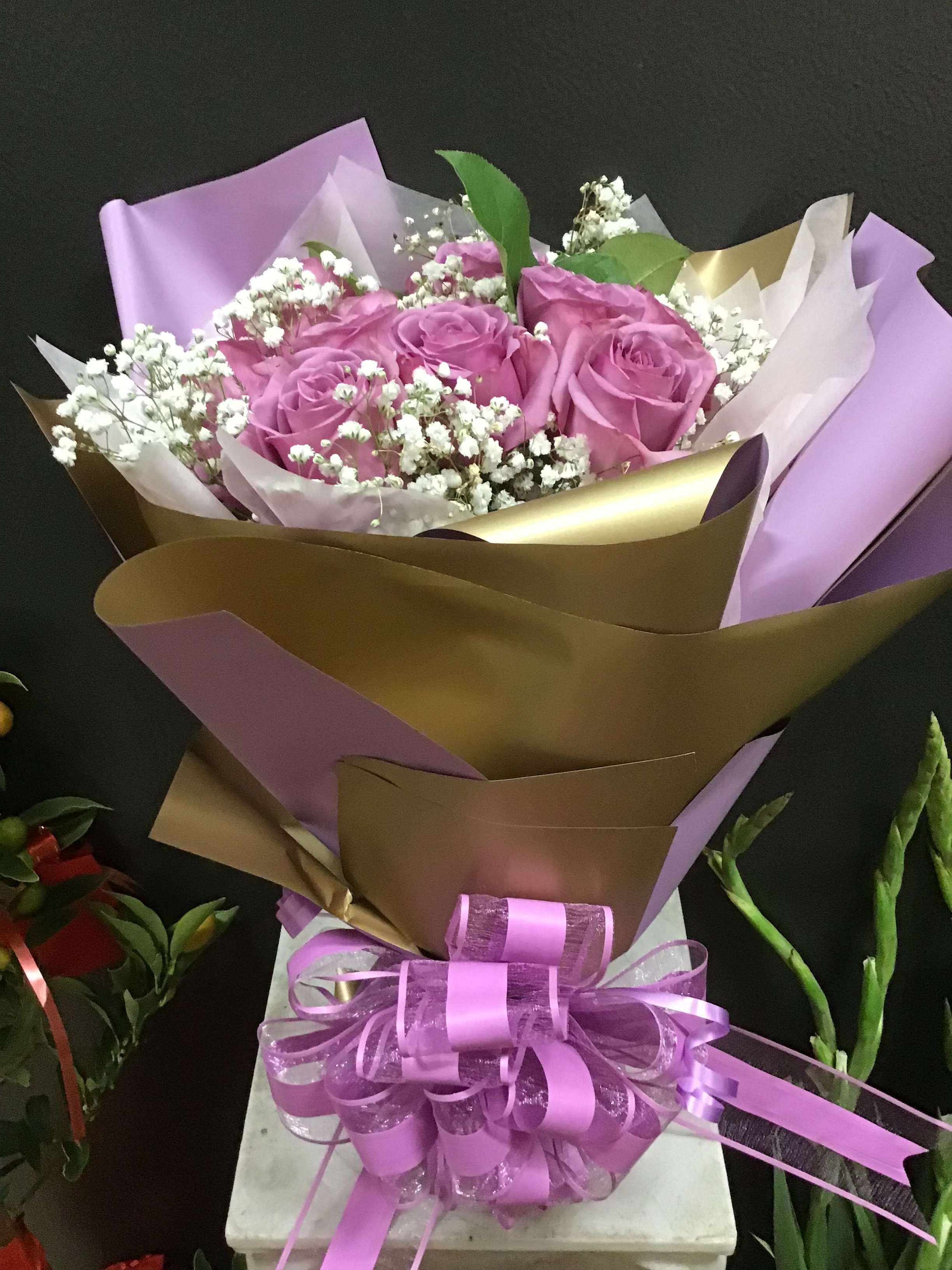 BQ40 - Lavender roses with baby breathe in lavender &amp; gold wrapping 