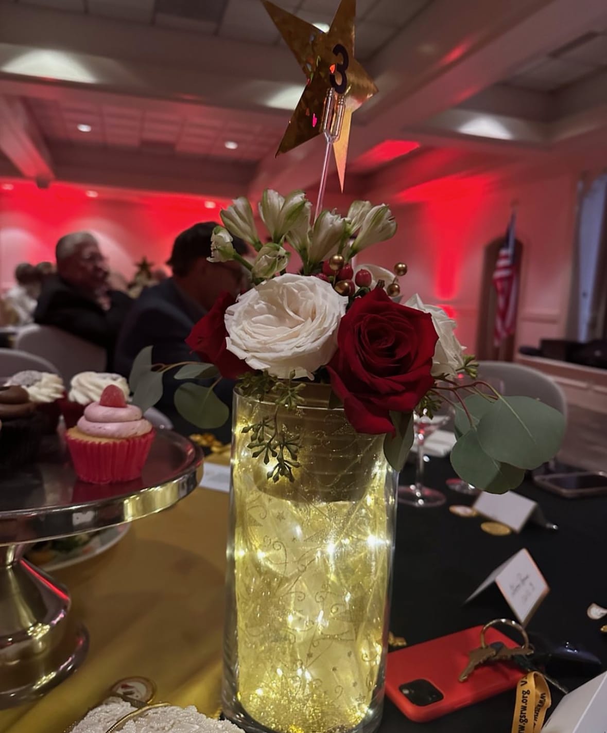 Christmas Centerpiece - Christmas Centerpiece