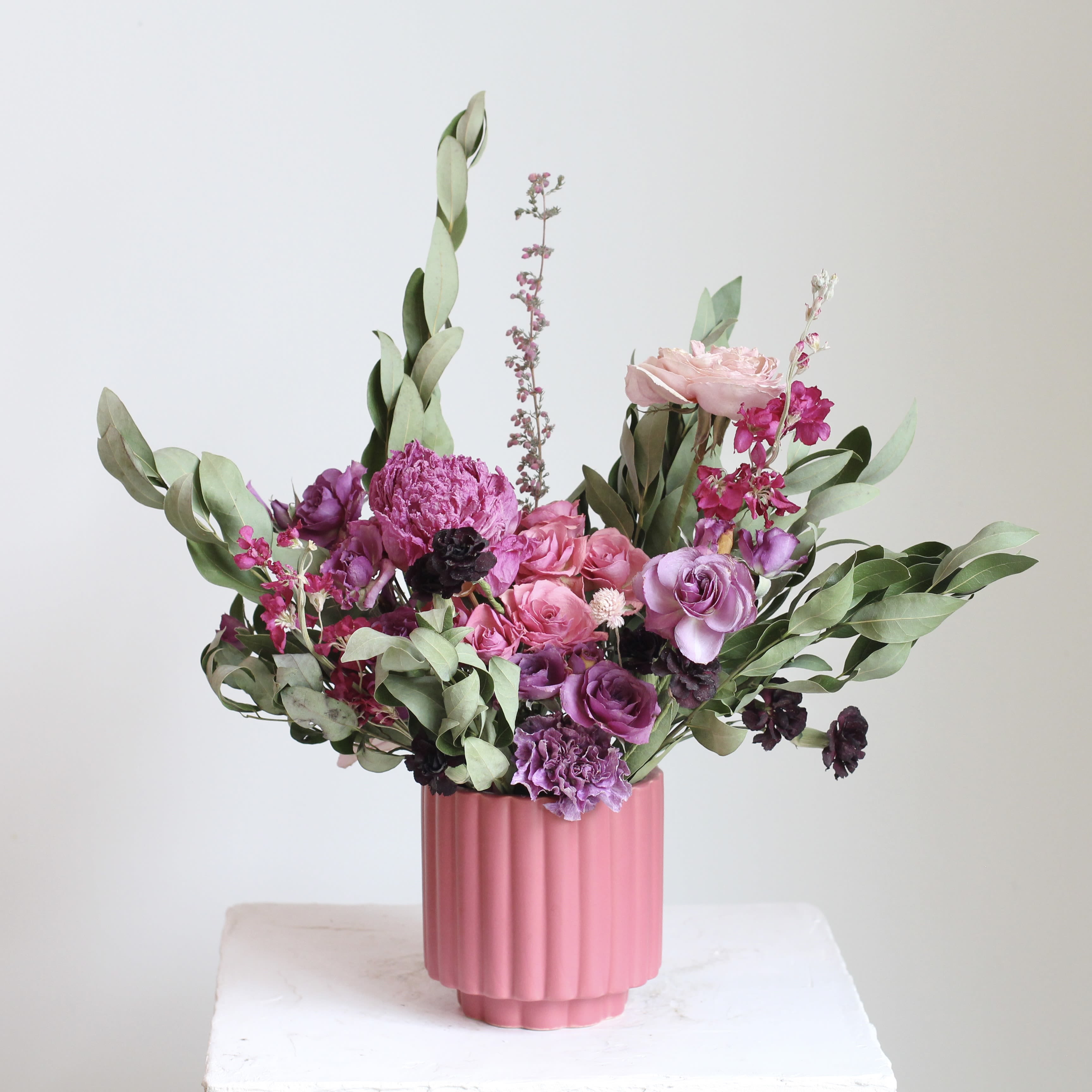 "Mauve Magic" dried floral arrangement  - Bring a touch of ethereal charm into your home with Mauve Magic, a dreamy dried floral arrangement designed to captivate at every glance.  Long lasting and effortlessly enchanting, Mauve Magic is ideal for gifting, styling a cozy corner, or adding a sophisticated, artful flourish to any space.