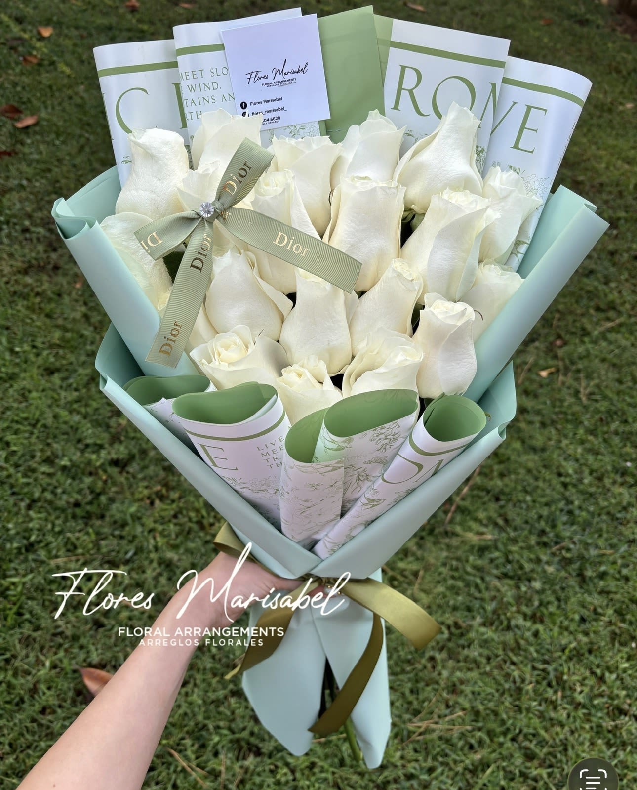 24 white roses  - 24 white roses with green paper. If you want a different paper color leave it in the florist instructions 