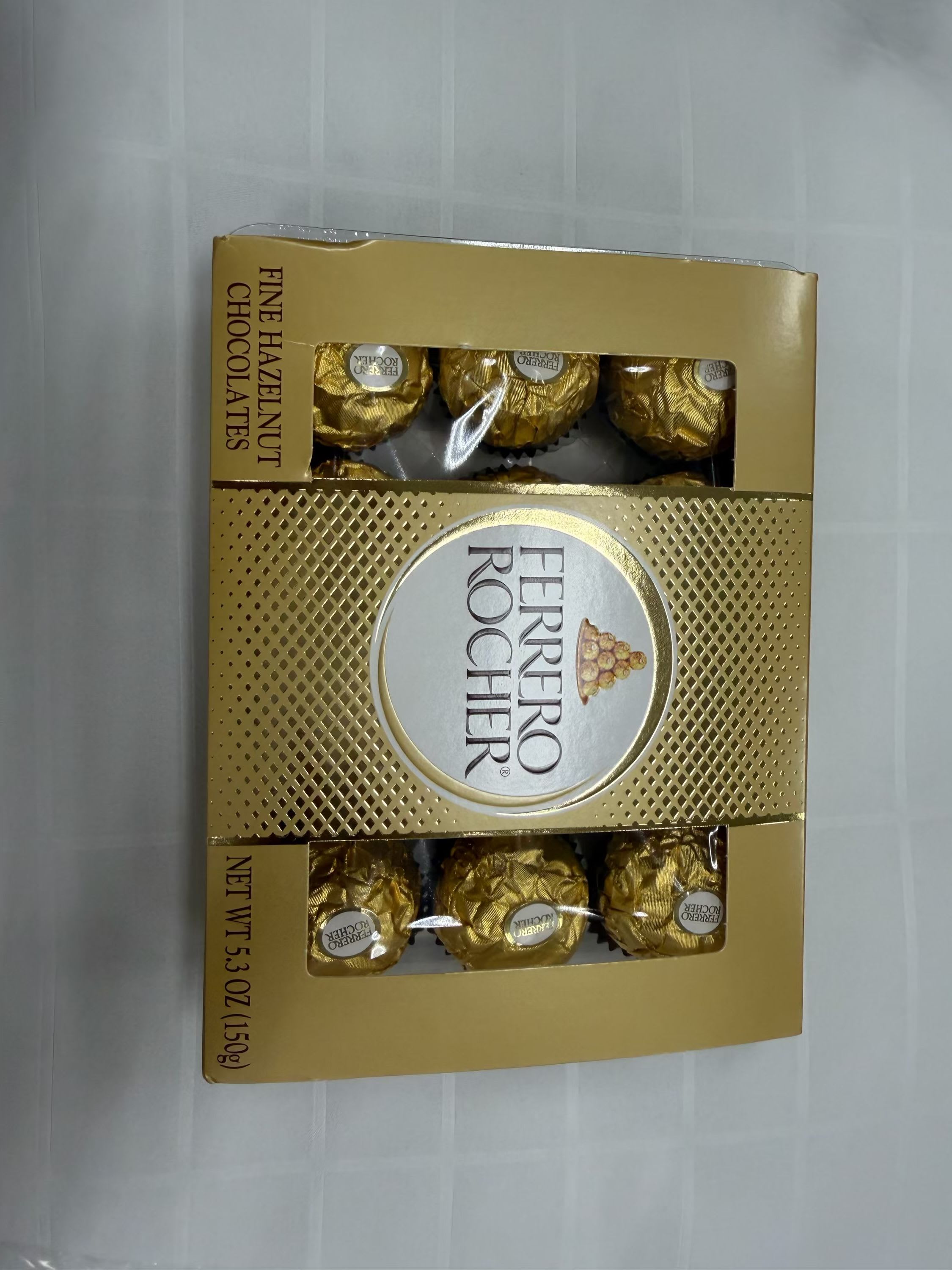 Pequeño set de Ferrero rocher - Pequeño set de chocolate Ferrero Rocher 