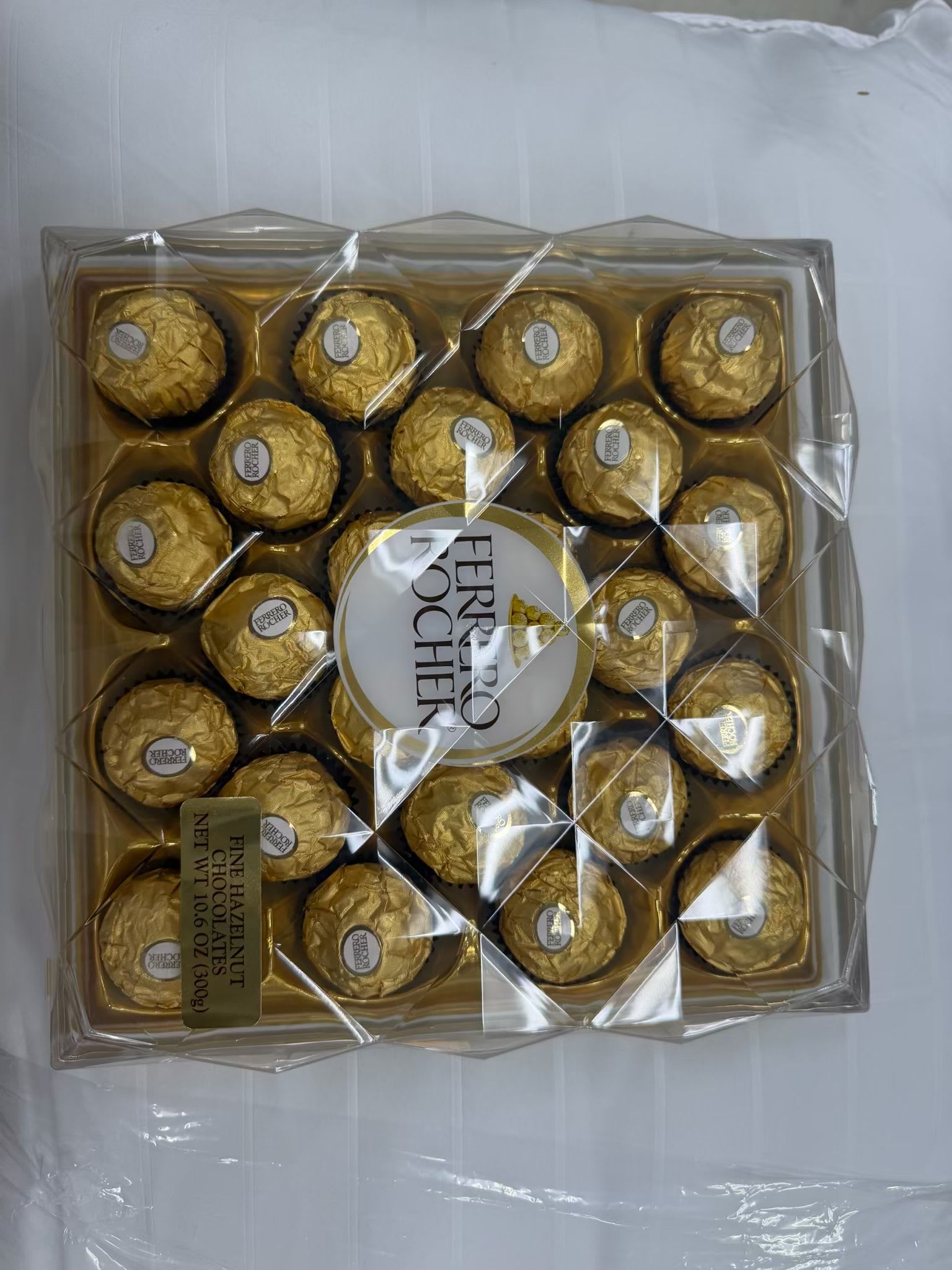 Set de Ferrero rocher  - Set mediano de ferrero rocher empieza desde 32,99