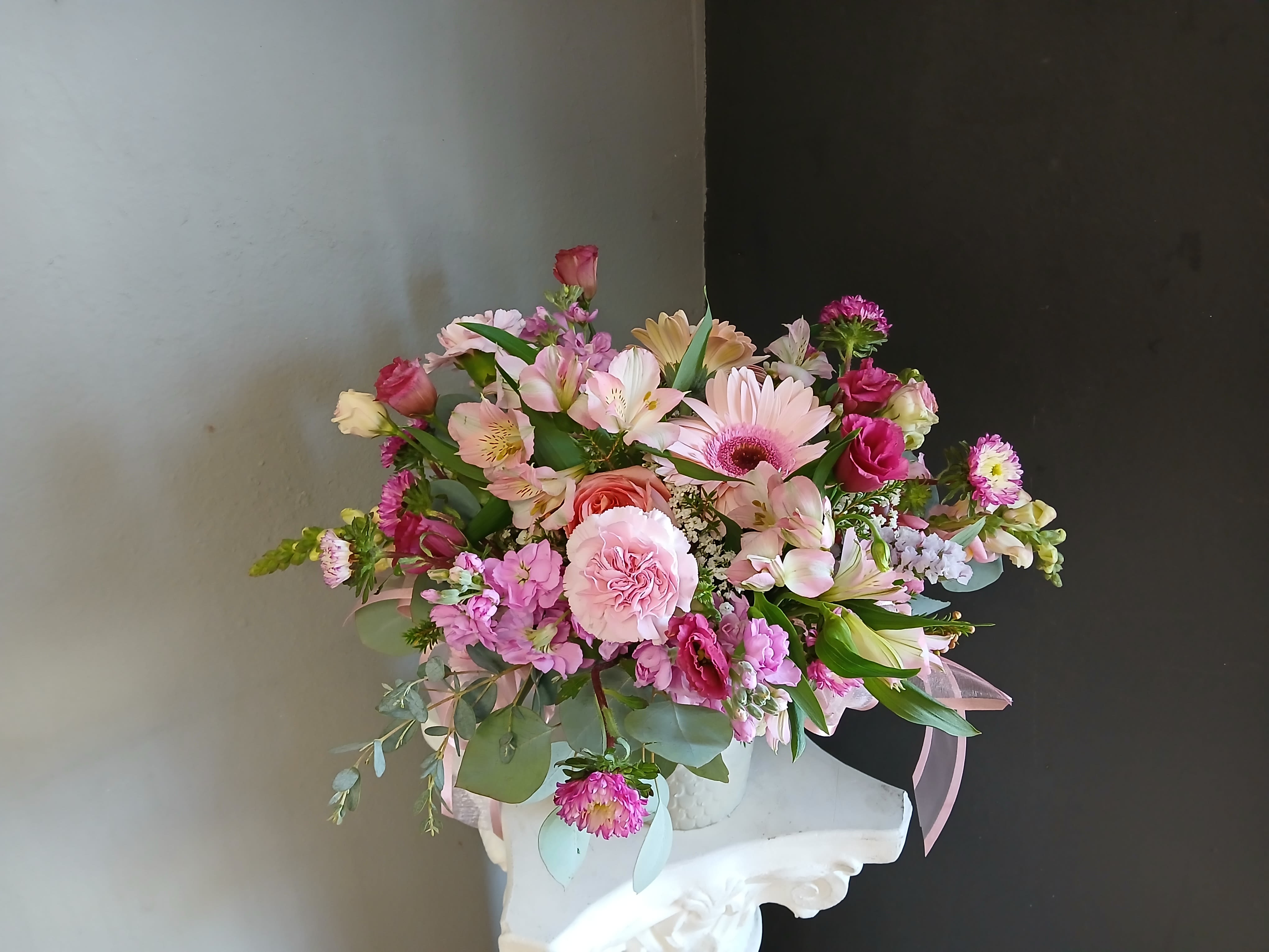 #715 Designer's Choice  - This beautiful flower arrangement of fresh mixed seasonal blooms is made by local designers in the heart of Orange California. Hand crafted and perfect for every occasion, from birthdays and new babies to sympathy and just because. The best choice to show you are thinking of that special someone. Can be sent as a local delivery or in-store pickup. This is an original, one of a kind arrangement. Order now before it's too late!