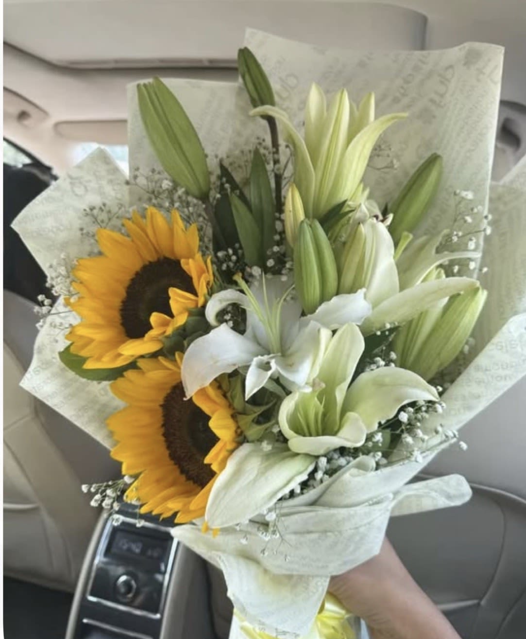 Sunlily  - Sunflowers mixed with lilys 