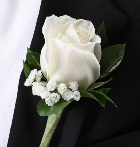 Boutonniere White - Standard Size in White Rose